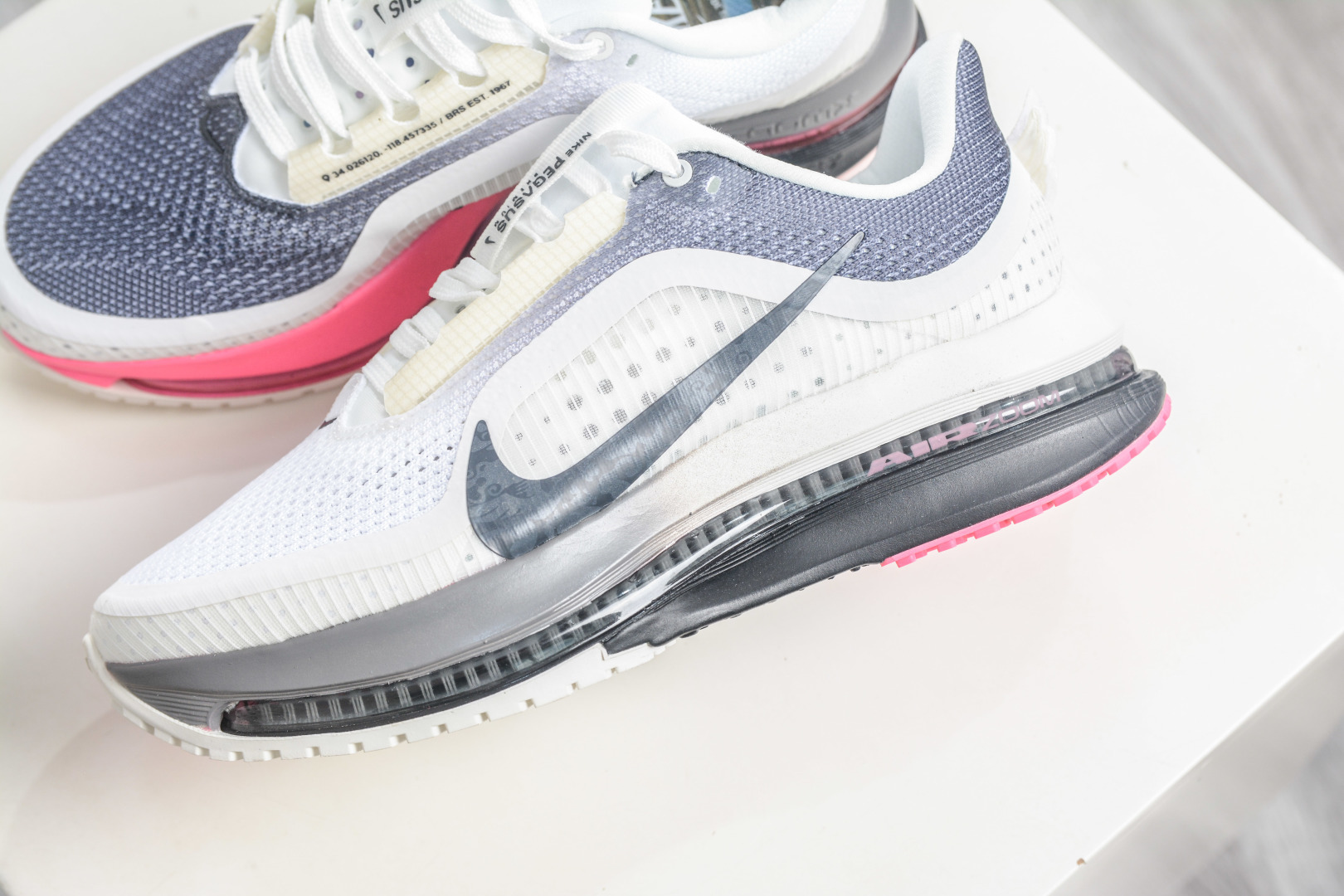 Nike Air Zoom Pegasus Premium SE 耐克网面全掌气垫缓震跑鞋 IQ1130-001 Nike Air Zoom Pegasus Premium SE 耐克网面全掌气垫缓震跑鞋 IQ1130-001