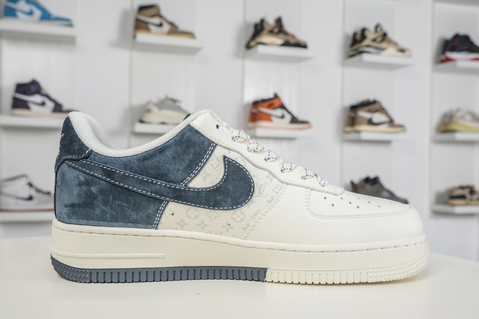 Nike Air Force 1 Low 07 x Louis Vuitton LV联名-白藏青 KG6699-F50 Nike Air Force 1 Low 07 x Louis Vuitton LV联名-白藏青 KG6699-F50