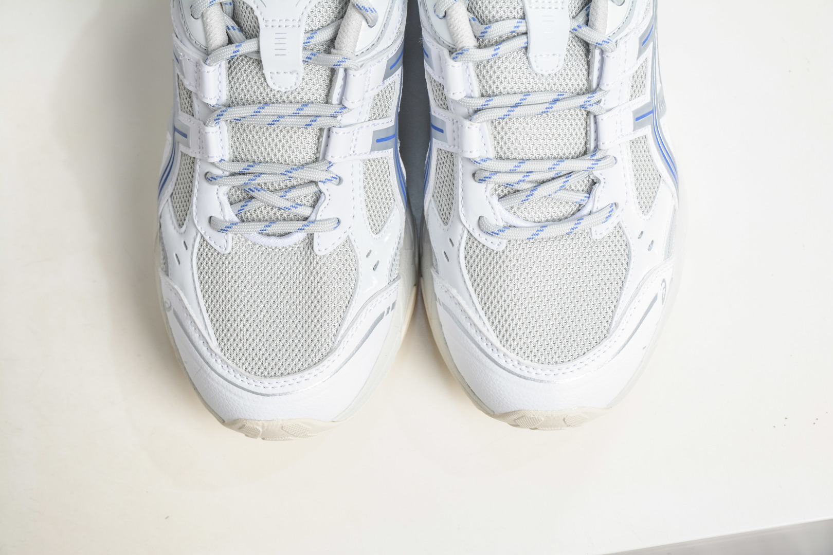 X版 亚瑟士/Asics Gel-Nunobik”White Sapphire”布引系列低帮轻量缓震休闲运动跑步鞋 1203A536-100 X版 亚瑟士/Asics Gel-Nunobik”White Sapphire”布引系列低帮轻量缓震休闲运动跑步鞋 1203A536-100