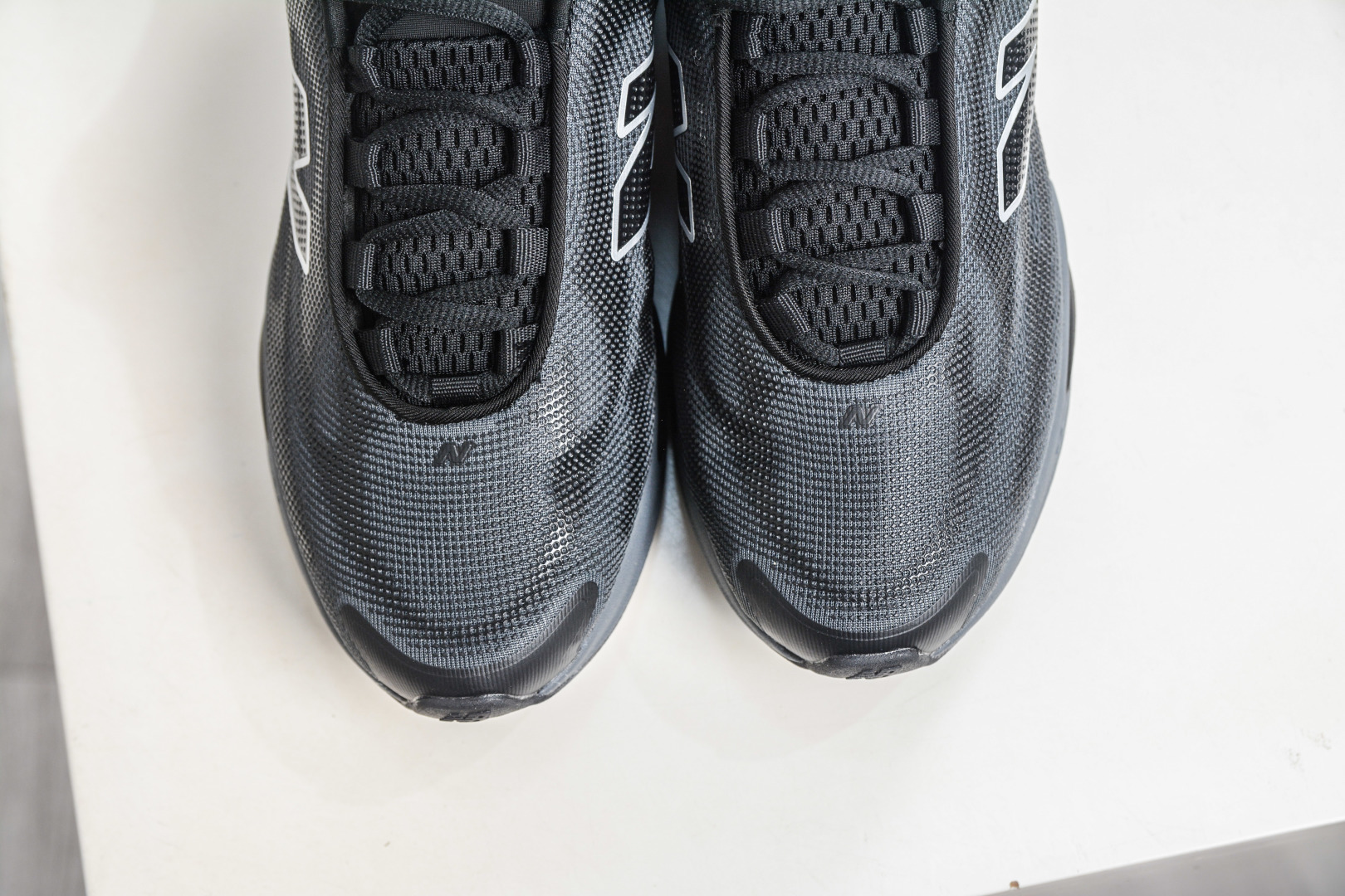 200 New Balance NB AC Runner 舒适贴合支撑跑步鞋 MACR18LN-Chinese UA Cheap High Quatity Brand Clothes Bags handbags Sneakers wholesale wholesaler seller from China Factory suppliers Fashion Clothing Shoes best Quality Beautiful Price 200 New Balance NB AC Runner 舒适贴合支撑跑步鞋 MACR18LN