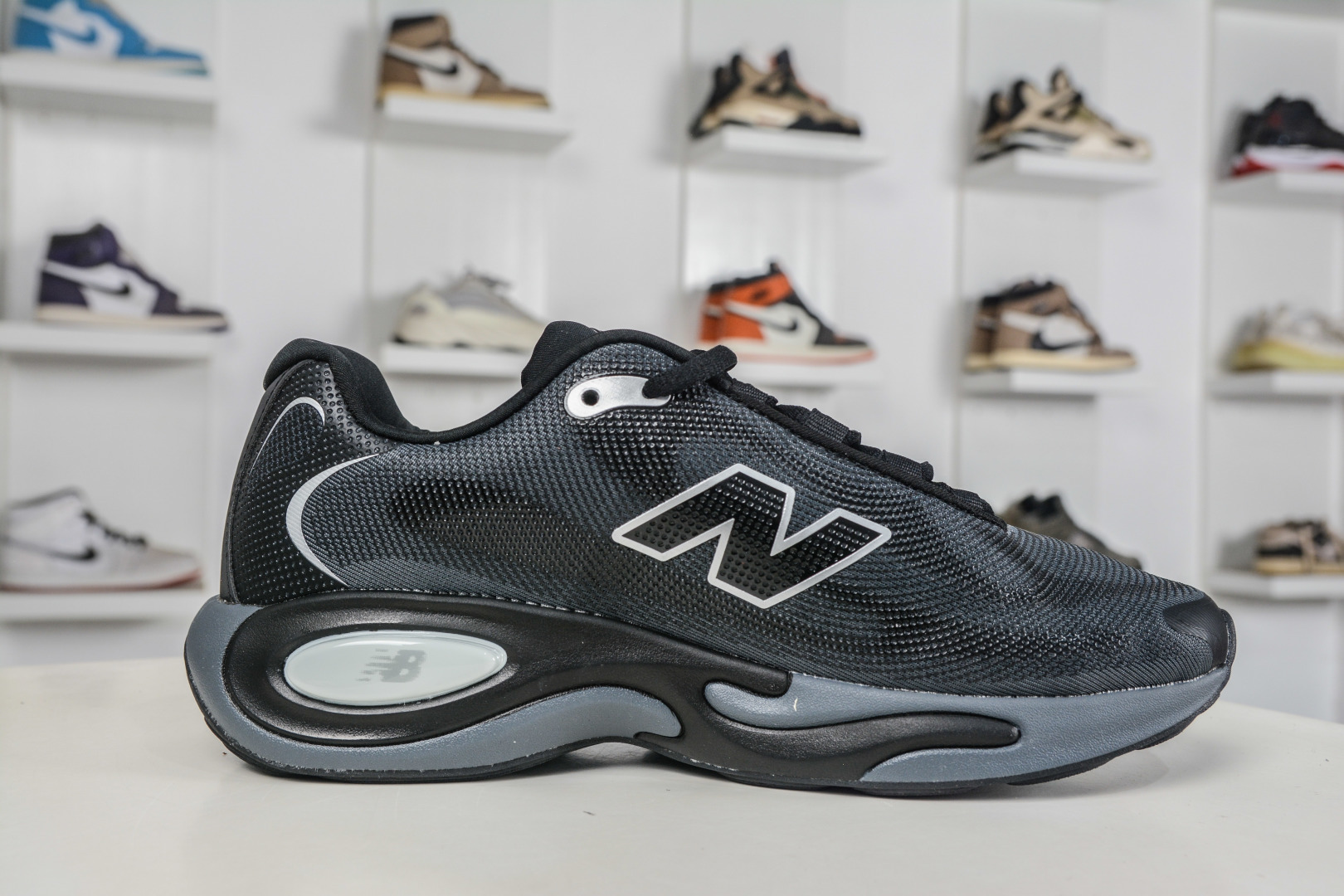 200 New Balance NB AC Runner 舒适贴合支撑跑步鞋 MACR18LN-Chinese UA Cheap High Quatity Brand Clothes Bags handbags Sneakers wholesale wholesaler seller from China Factory suppliers Fashion Clothing Shoes best Quality Beautiful Price 200 New Balance NB AC Runner 舒适贴合支撑跑步鞋 MACR18LN