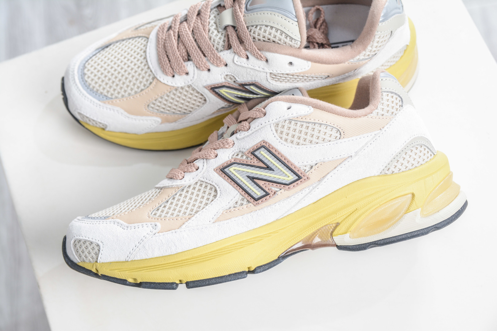 190 T版 New Balance M2010系列 新百伦 复古老爹风网布跑步休闲运动鞋 U2010SGR-Chinese UA Cheap High Quatity Brand Clothes Bags handbags Sneakers wholesale wholesaler seller from China Factory suppliers Fashion Clothing Shoes best Quality Beautiful Price 190 T版 New Balance M2010系列 新百伦 复古老爹风网布跑步休闲运动鞋 U2010SGR