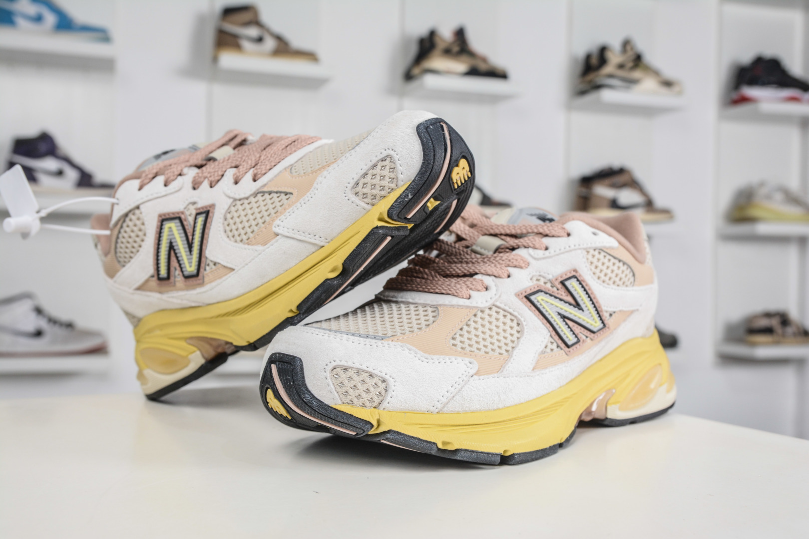 190 T版 New Balance M2010系列 新百伦 复古老爹风网布跑步休闲运动鞋 U2010SGR-Chinese UA Cheap High Quatity Brand Clothes Bags handbags Sneakers wholesale wholesaler seller from China Factory suppliers Fashion Clothing Shoes best Quality Beautiful Price 190 T版 New Balance M2010系列 新百伦 复古老爹风网布跑步休闲运动鞋 U2010SGR