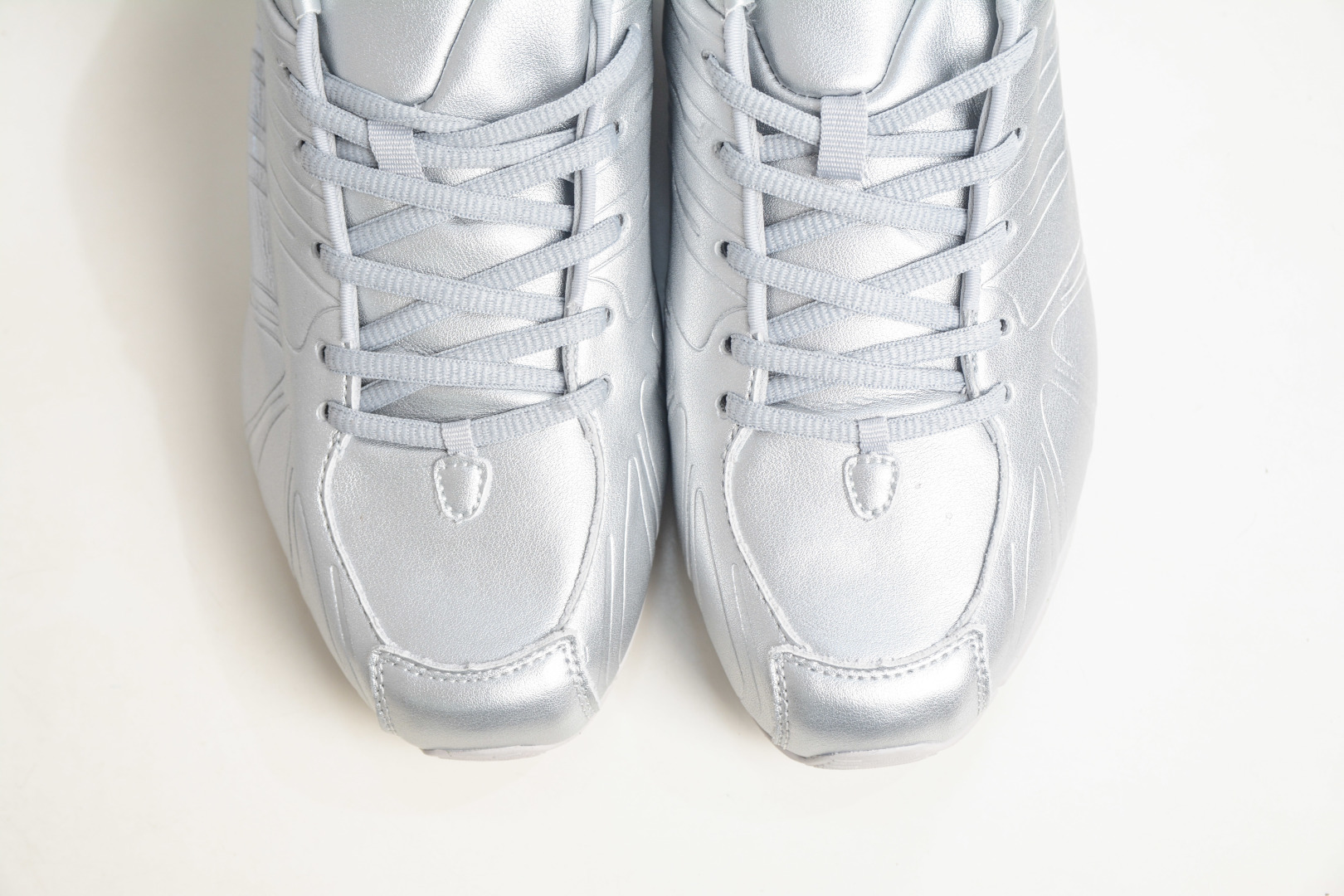 170 AD Ghost Sprint 银色 千禧风复古低帮薄底生活休闲鞋 JQ6439-Chinese UA Cheap High Quatity Brand Clothes Bags handbags Sneakers wholesale wholesaler seller from China Factory suppliers Fashion Clothing Shoes best Quality Beautiful Price 170 AD Ghost Sprint 银色 千禧风复古低帮薄底生活休闲鞋 JQ6439