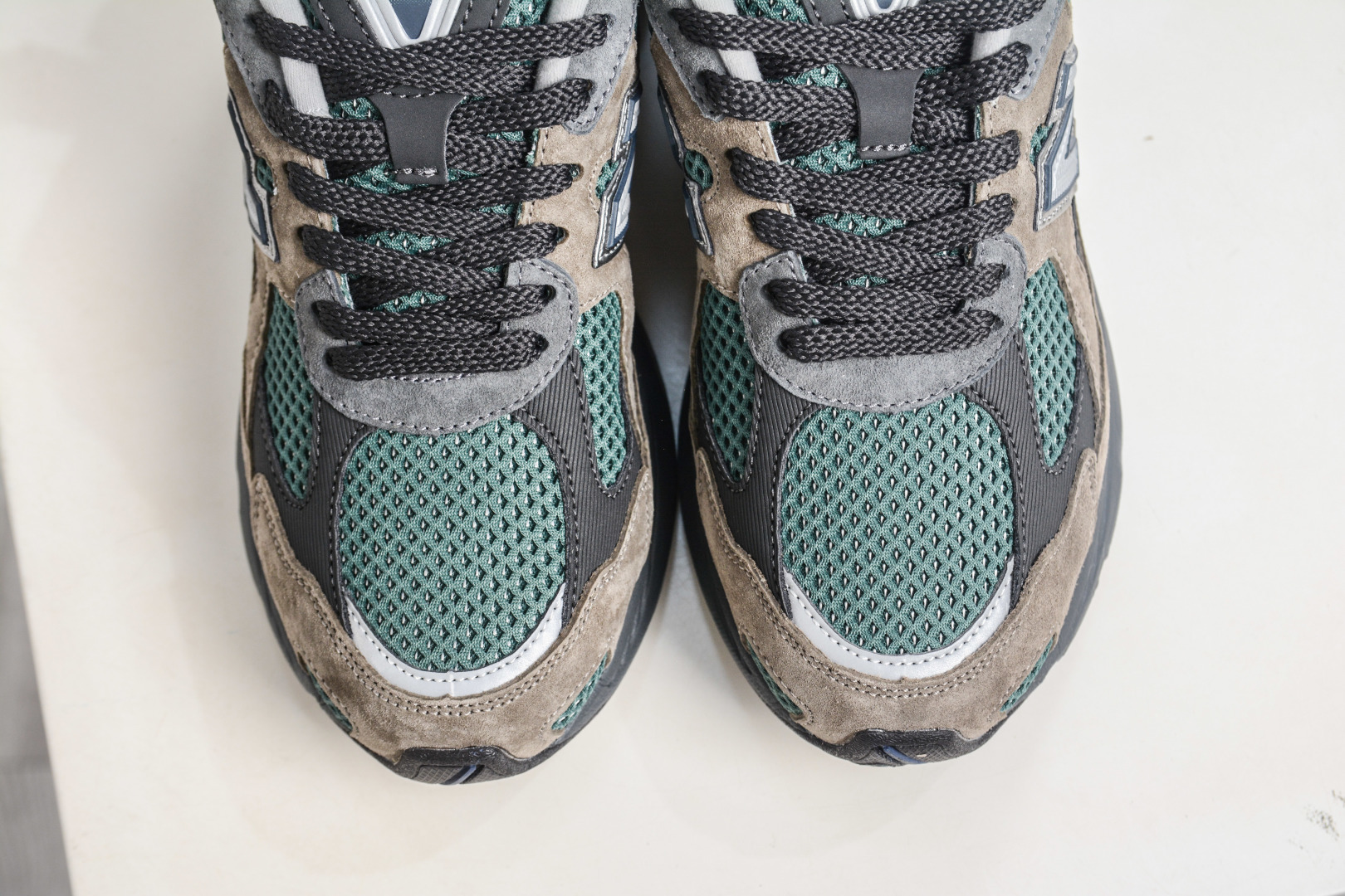 190 T版 New Balance M2010系列 新百伦 复古老爹风网布跑步休闲运动鞋 U2010AGY