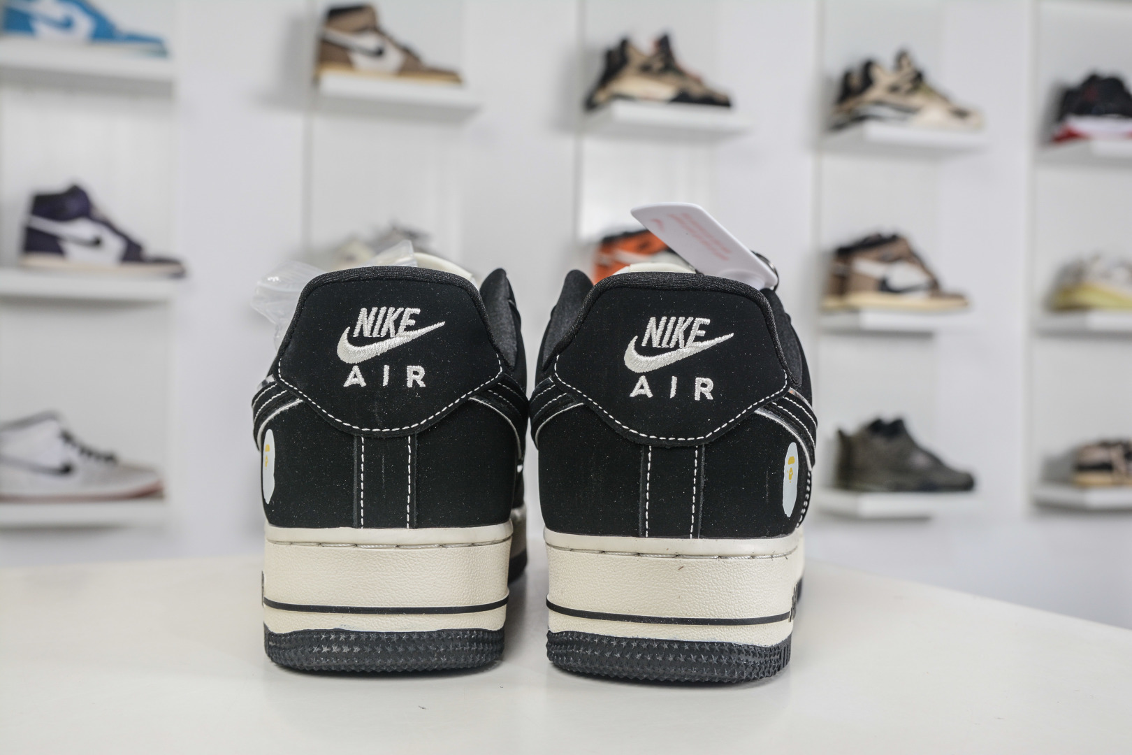 Nike Air Force 1 Low 07 x BAPE 猿人头联名-黑米白 DW8806-003