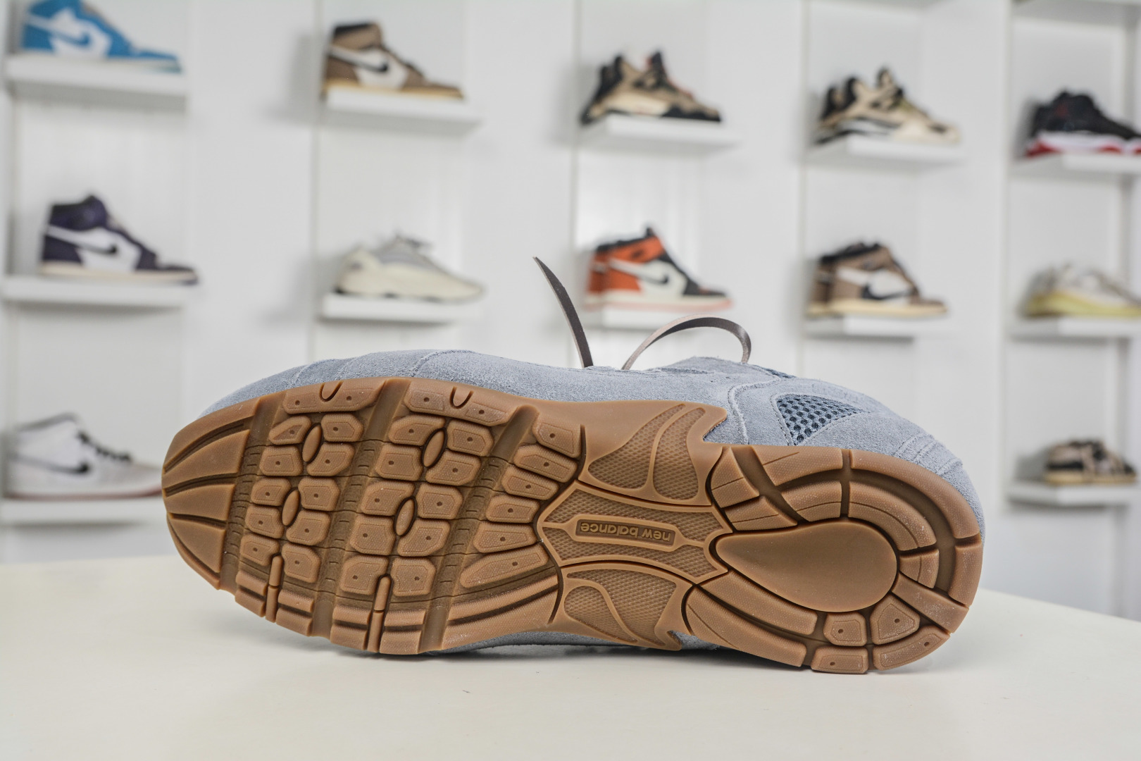 Miu Miu缪缪 x New Balance NB530 联名复古运动休闲阿甘德训鞋