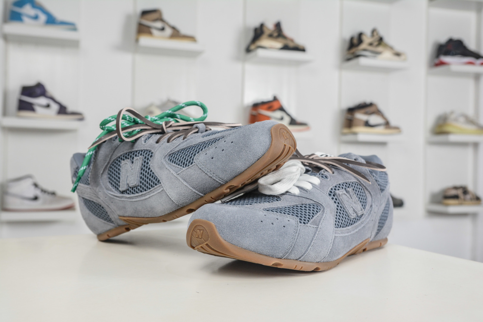 Miu Miu缪缪 x New Balance NB530 联名复古运动休闲阿甘德训鞋