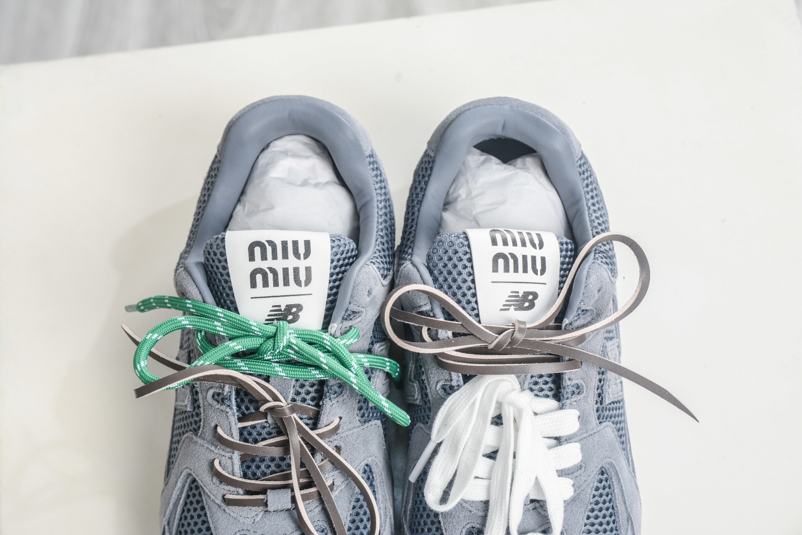 Miu Miu缪缪 x New Balance NB530 联名复古运动休闲阿甘德训鞋