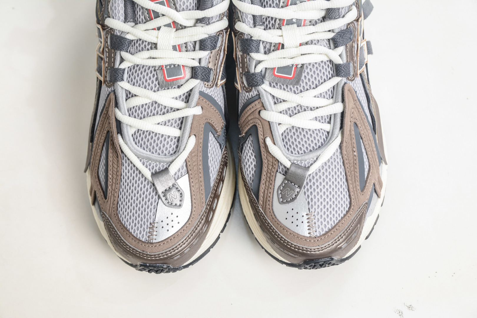 190 T版New Balance M1906系列 NB新百伦系列复古老爹风休闲运动慢跑鞋 U19066U8-Chinese UA Cheap High Quatity Brand Clothes Bags handbags Sneakers wholesale wholesaler seller from China Factory suppliers Fashion Clothing Shoes best Quality Beautiful Price 190 T版New Balance M1906系列 NB新百伦系列复古老爹风休闲运动慢跑鞋 U19066U8
