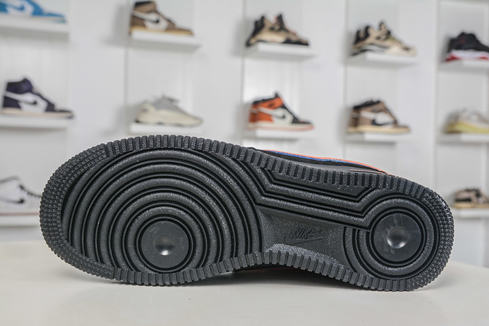Nike Air Force 1 Low 07 黑橙 FV3694-109-Top High Quatity Cheap Sneakers Fashion Clothing Clothes Bags handbags Shoes of all Brand wholesale With The best Quality And Beautiful Price from China Factory Chinese suppliers wholesaler seller Nike Air Force 1 Low 07 黑橙 FV3694-109