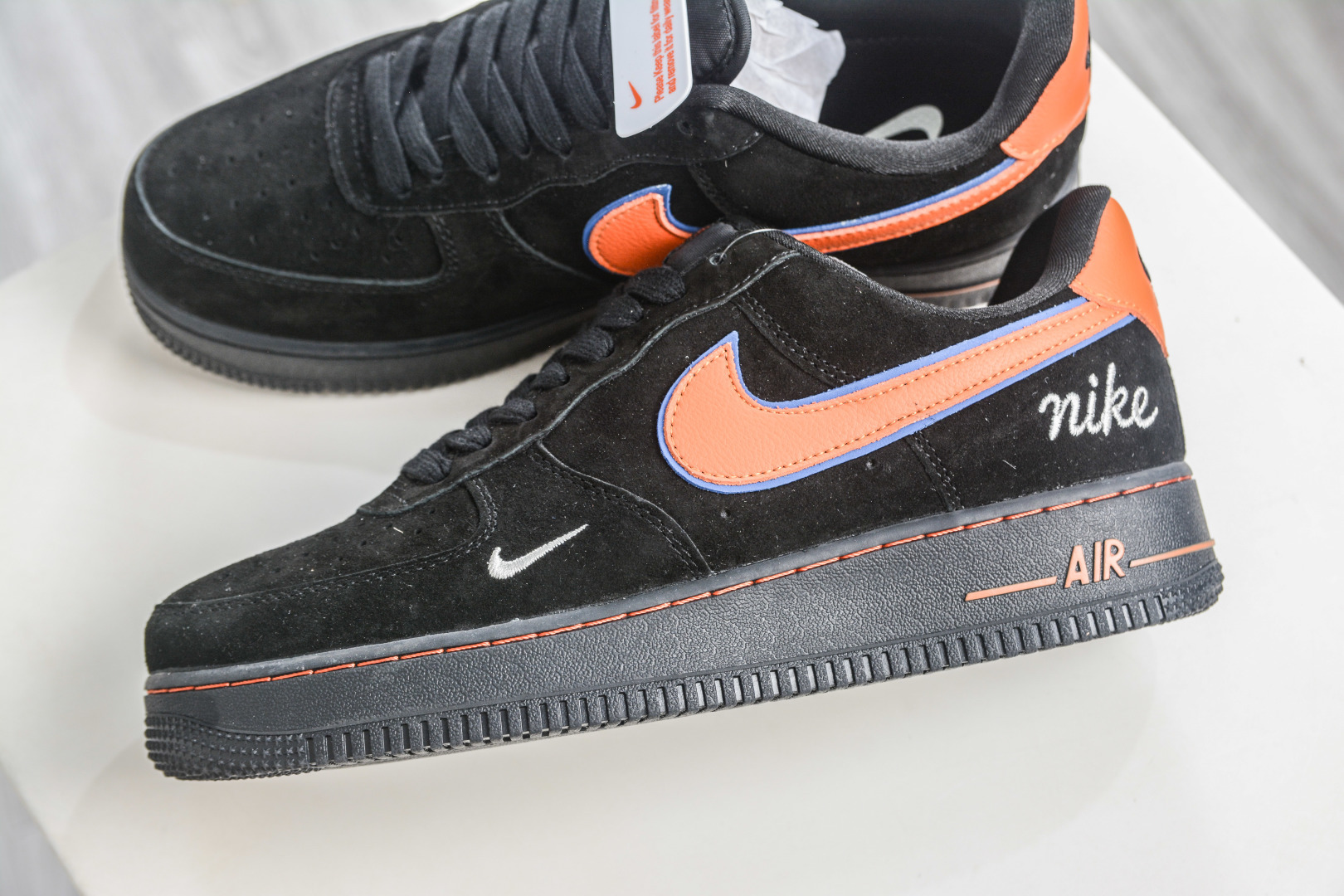 Nike Air Force 1 Low 07 黑橙 FV3694-109-Top High Quatity Cheap Sneakers Fashion Clothing Clothes Bags handbags Shoes of all Brand wholesale With The best Quality And Beautiful Price from China Factory Chinese suppliers wholesaler seller Nike Air Force 1 Low 07 黑橙 FV3694-109