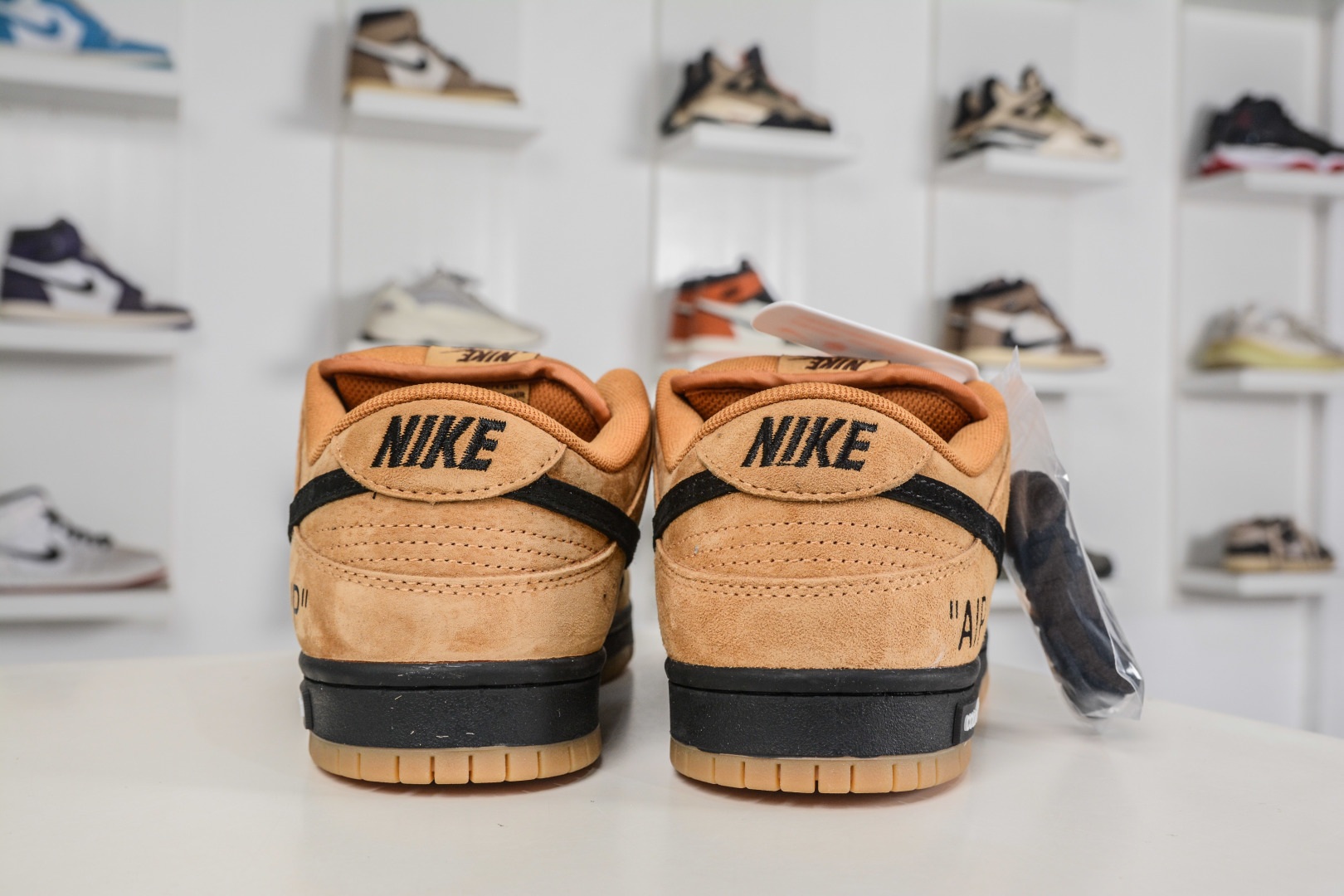 NIKE SB Dunk Low Pro 棕黑 BQ6817-204