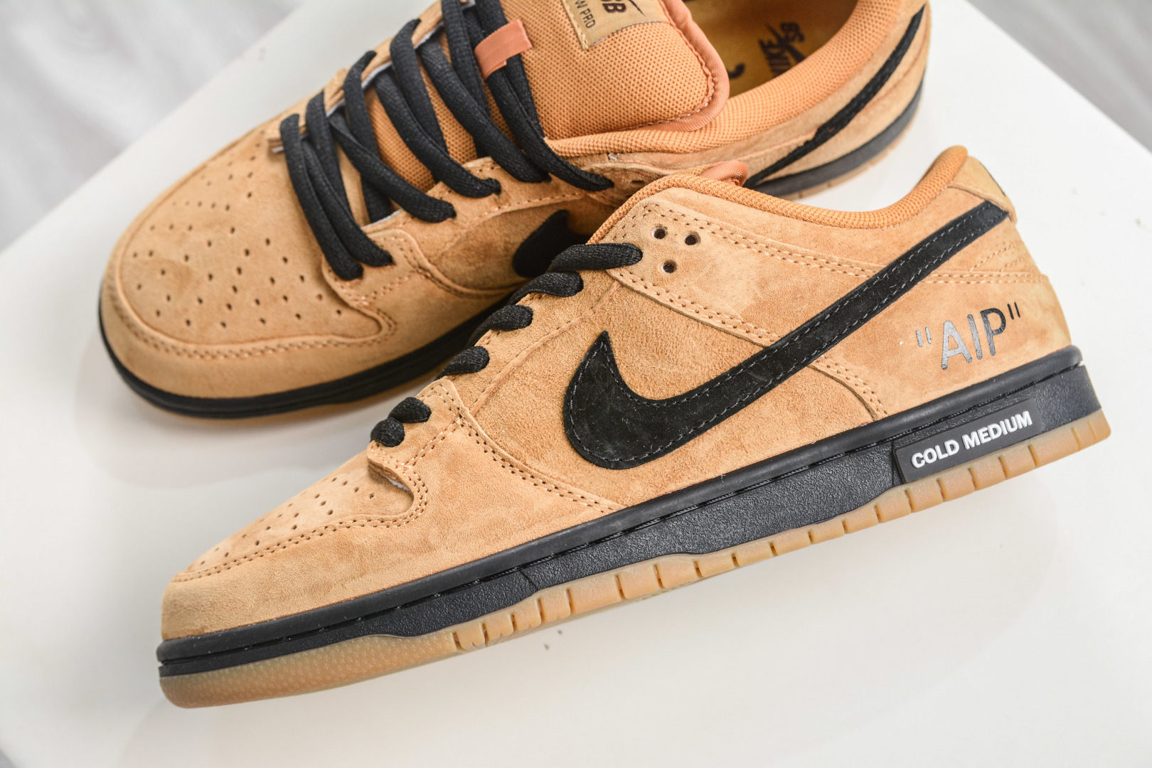 NIKE SB Dunk Low Pro 棕黑 BQ6817-204