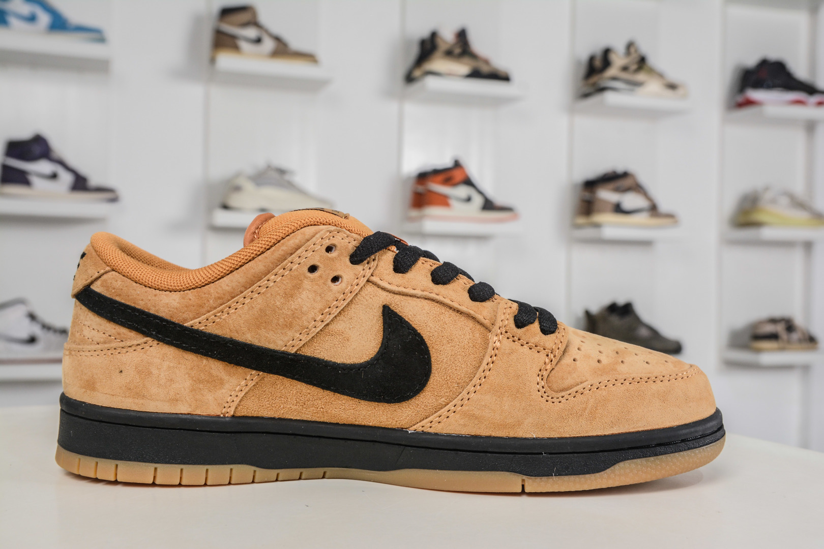 NIKE SB Dunk Low Pro 棕黑 BQ6817-204