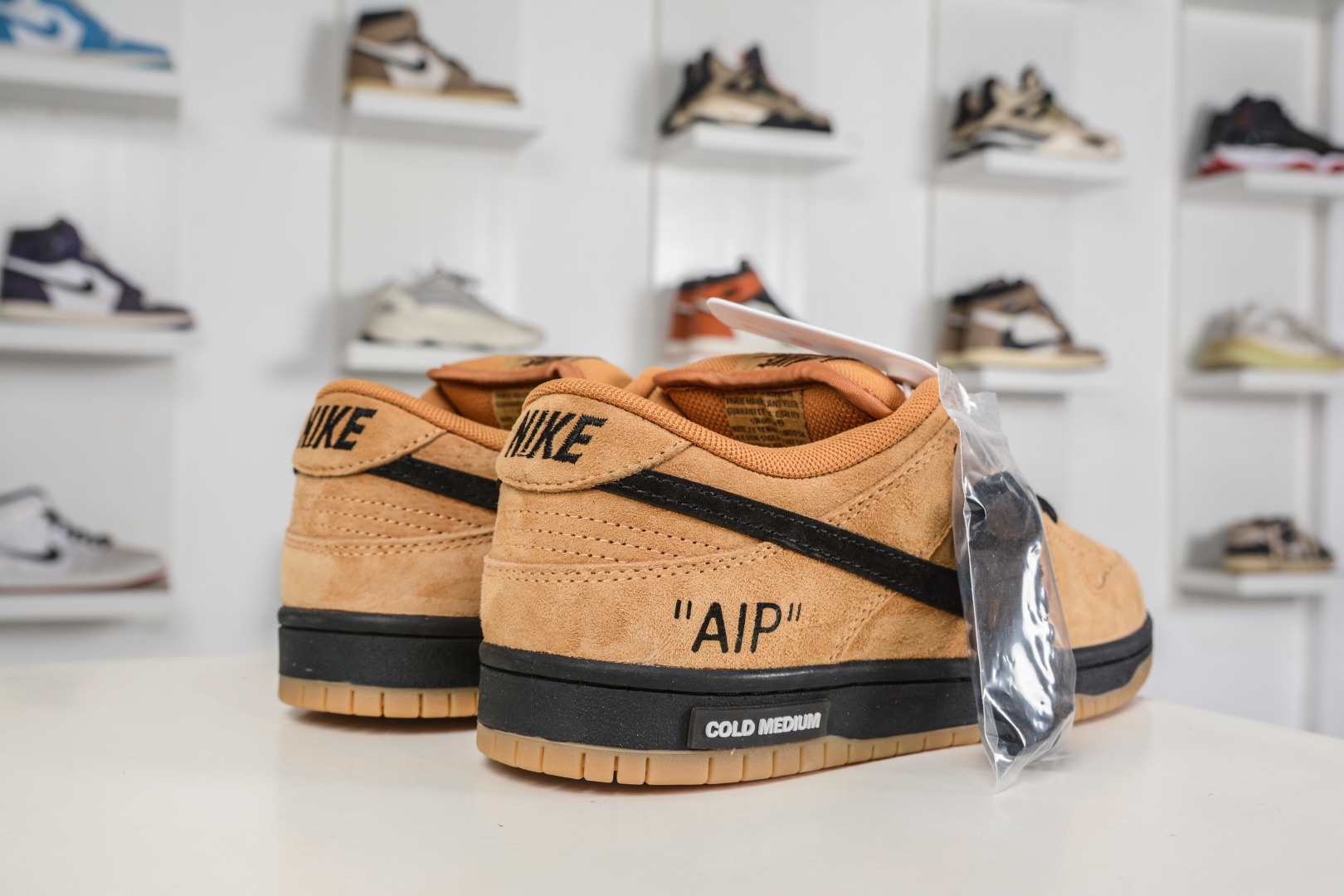 NIKE SB Dunk Low Pro 棕黑 BQ6817-204