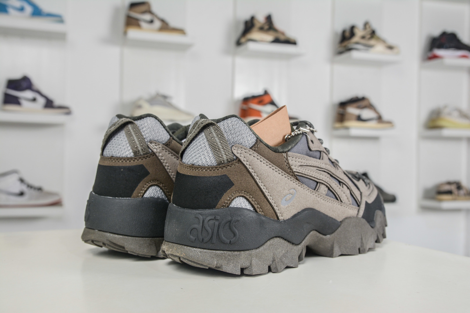 190 Asics GEL-PICKAX 亚瑟士 登山徒步 户外运动平衡减震 抗冲击支撑 防滑耐磨平衡轻便 户外功能鞋 1203A746-020
