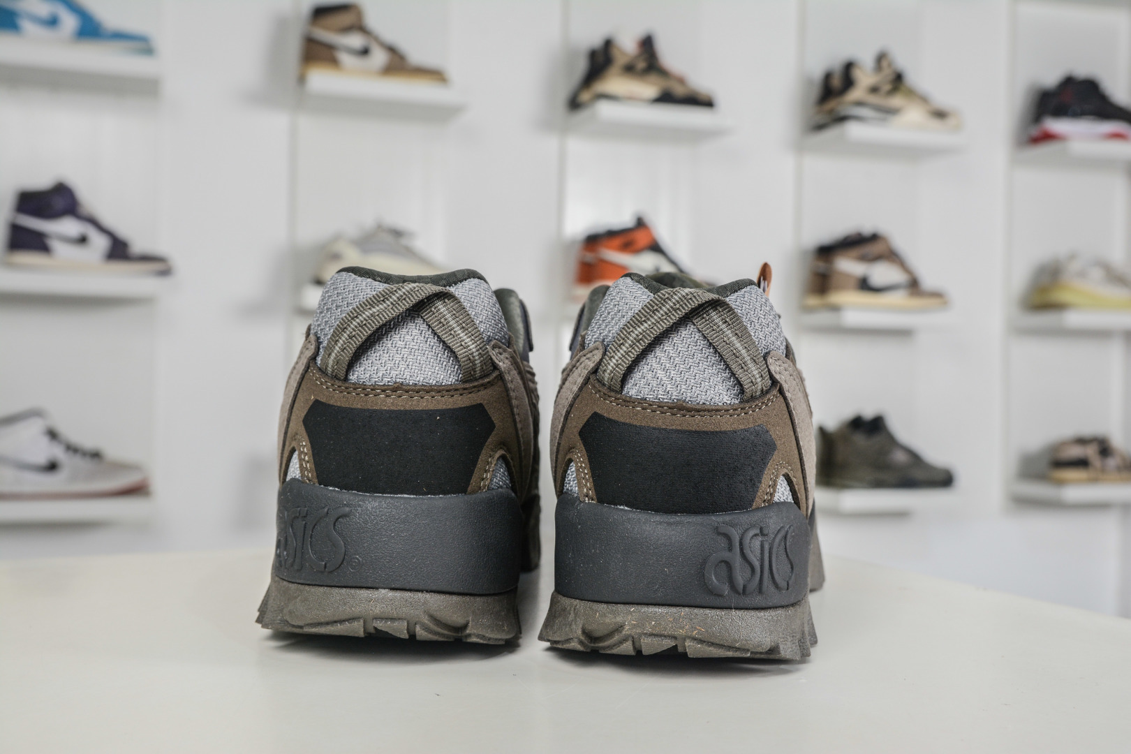190 Asics GEL-PICKAX 亚瑟士 登山徒步 户外运动平衡减震 抗冲击支撑 防滑耐磨平衡轻便 户外功能鞋 1203A746-020