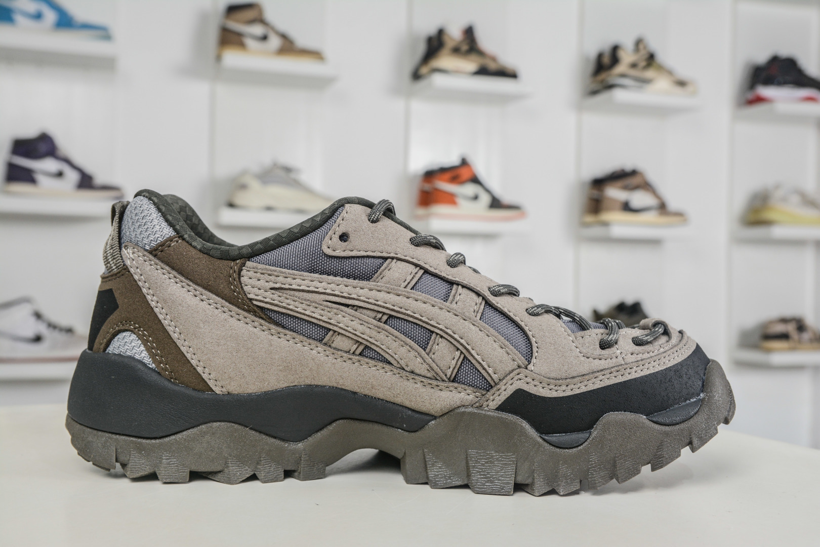190 Asics GEL-PICKAX 亚瑟士 登山徒步 户外运动平衡减震 抗冲击支撑 防滑耐磨平衡轻便 户外功能鞋 1203A746-020