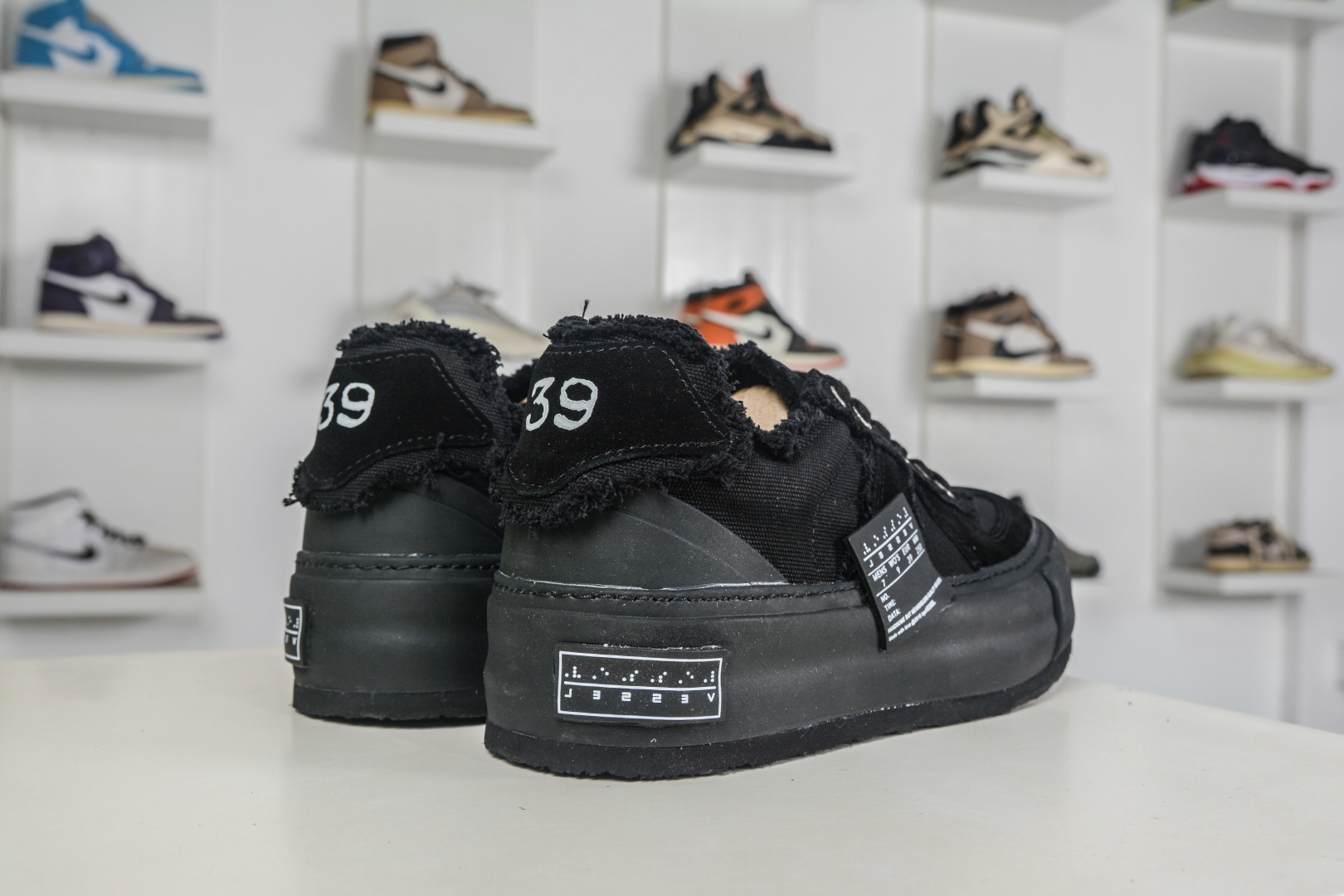 350 吴建豪 x VESSEL 黑尾德训低帮 牛轧糖雪花酥时尚潮流帆布鞋 S19X001B