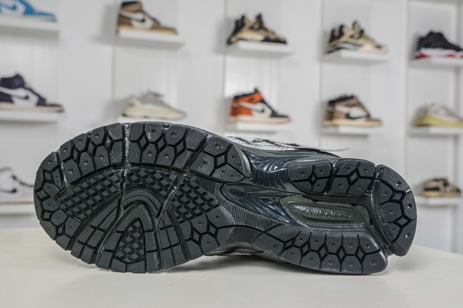190 T版New Balance M1906系列 NB新百伦系列复古老爹风休闲运动慢跑鞋 U1906AAF-Chinese UA Cheap High Quatity Brand Clothes Bags handbags Sneakers wholesale wholesaler seller from China Factory suppliers Fashion Clothing Shoes best Quality Beautiful Price 190 T版New Balance M1906系列 NB新百伦系列复古老爹风休闲运动慢跑鞋 U1906AAF
