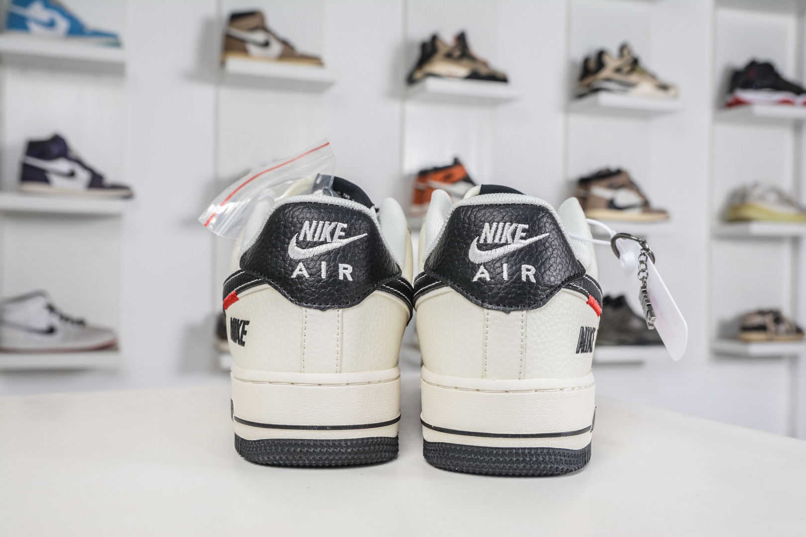 Nike Air Force 1 Low 07 米黑 DN9688-101