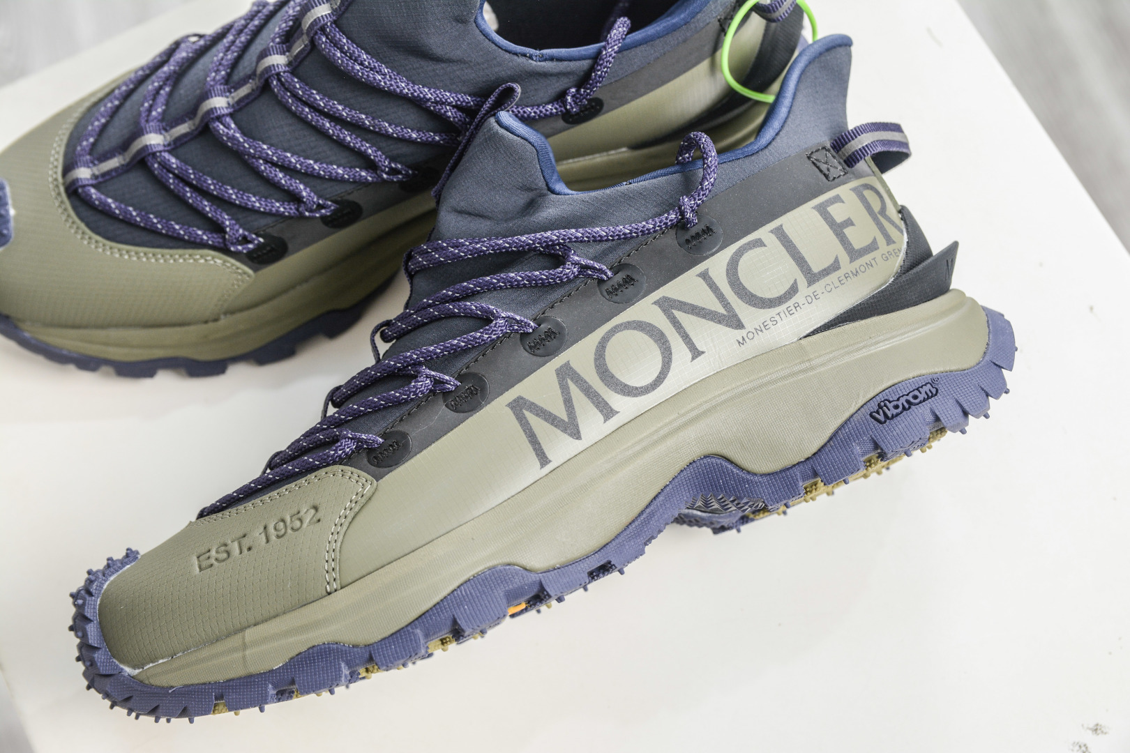 290 Moncler Trailgrip Lite 2 越野旅行低帮厚底户外登山运动鞋-Chinese UA Cheap High Quatity Brand Clothes Bags handbags Sneakers wholesale wholesaler seller from China Factory suppliers Fashion Clothing Shoes best Quality Beautiful Price 290 Moncler Trailgrip Lite 2 越野旅行低帮厚底户外登山运动鞋