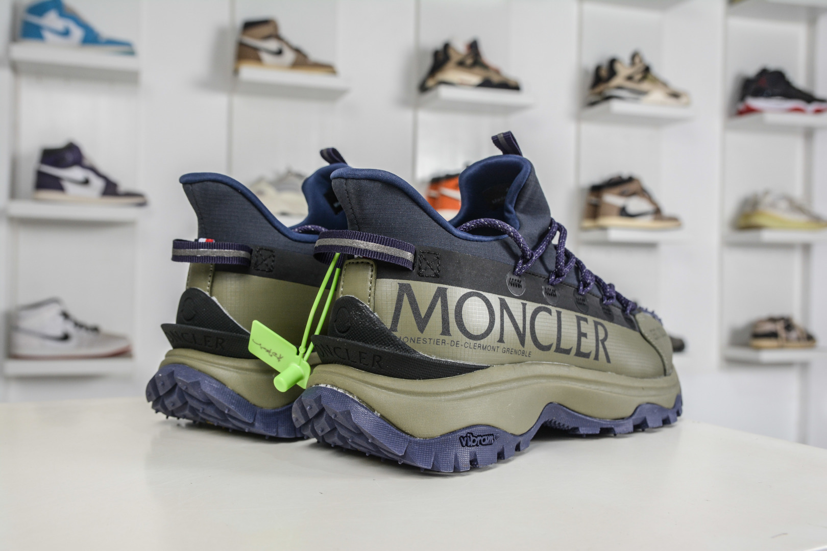 290 Moncler Trailgrip Lite 2 越野旅行低帮厚底户外登山运动鞋-Chinese UA Cheap High Quatity Brand Clothes Bags handbags Sneakers wholesale wholesaler seller from China Factory suppliers Fashion Clothing Shoes best Quality Beautiful Price 290 Moncler Trailgrip Lite 2 越野旅行低帮厚底户外登山运动鞋