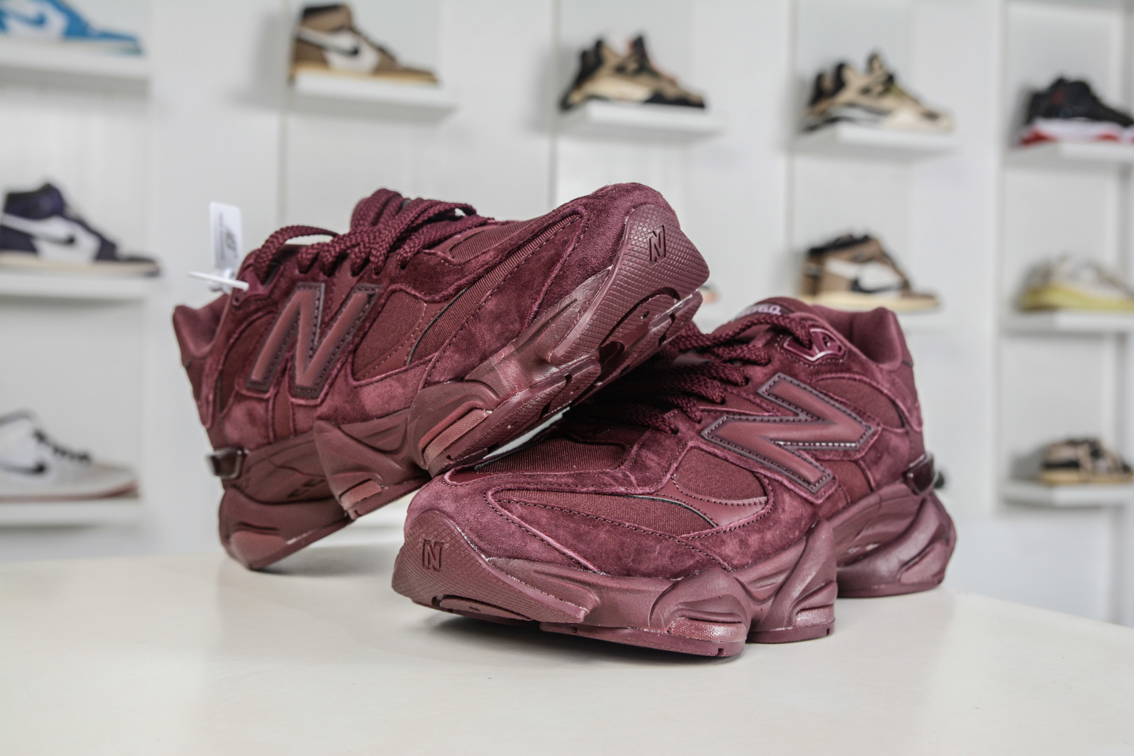 210 T版新百伦New Balance NB9060 酒红色 U9060Z-Chinese UA Cheap High Quatity Brand Clothes Bags handbags Sneakers wholesale wholesaler seller from China Factory suppliers Fashion Clothing Shoes best Quality Beautiful Price 210 T版新百伦New Balance NB9060 酒红色 U9060Z