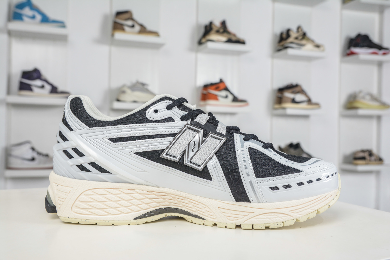 190 T版New Balance M1906系列 NB新百伦系列复古老爹风休闲运动慢跑鞋 U1906RCI