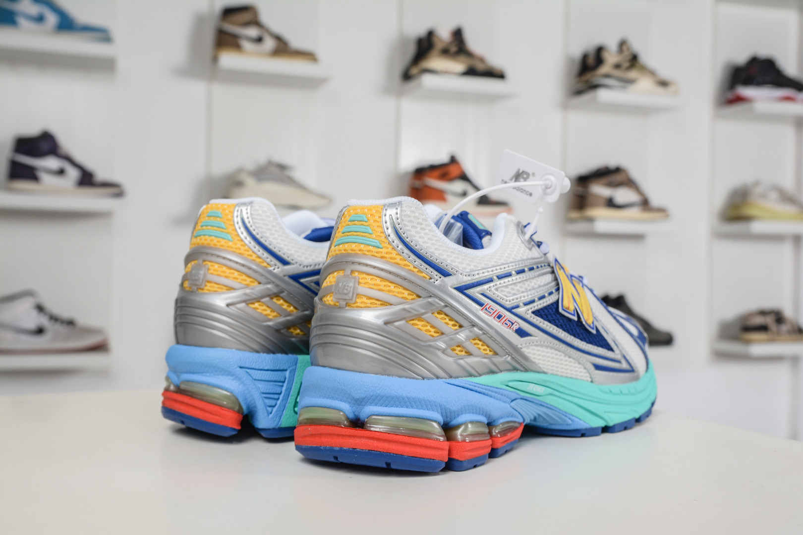 190 T版New Balance M1906系列 NB新百伦系列复古老爹风休闲运动慢跑鞋 U1906RMS-Chinese UA Cheap High Quatity Brand Clothes Bags handbags Sneakers wholesale wholesaler seller from China Factory suppliers Fashion Clothing Shoes best Quality Beautiful Price 190 T版New Balance M1906系列 NB新百伦系列复古老爹风休闲运动慢跑鞋 U1906RMS