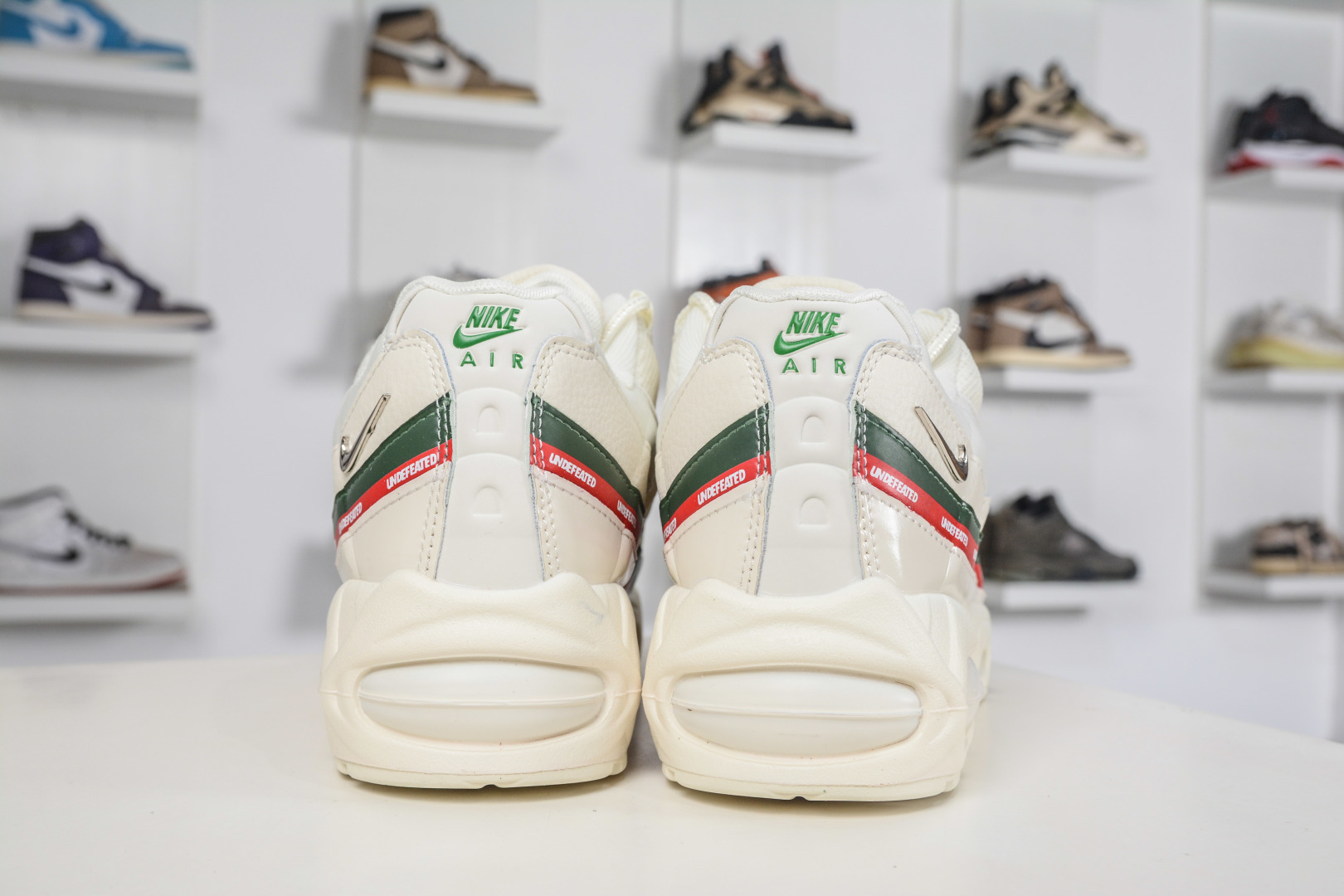 240 Undefeated x Nike Air Max 95 SP 联名款 复古减震气垫跑鞋 IB4453-100-Chinese UA Cheap High Quatity Brand Clothes Bags handbags Sneakers wholesale wholesaler seller from China Factory suppliers Fashion Clothing Shoes best Quality Beautiful Price 240 Undefeated x Nike Air Max 95 SP 联名款 复古减震气垫跑鞋 IB4453-100