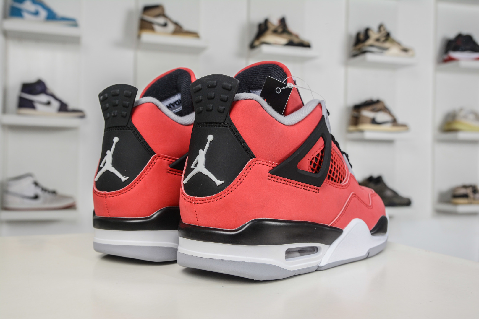 MF版 Air Jordan AJ4 Retro 愤怒的公牛 红色 FQ8138-600-Top High Quatity Cheap Sneakers Fashion Clothing Clothes Bags handbags Shoes of all Brand wholesale With The best Quality And Beautiful Price from China Factory Chinese suppliers wholesaler seller MF版 Air Jordan AJ4 Retro 愤怒的公牛 红色 FQ8138-600