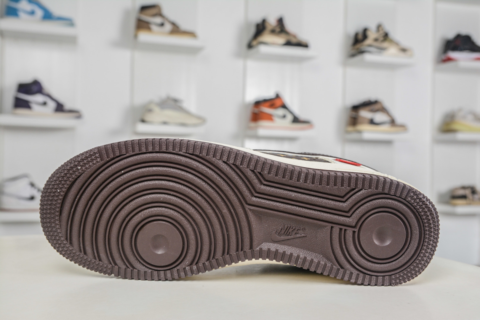 Nike Air Force 1 Low 07 x Louis Vuitton LV联名-米白棕 KL1688-007-Top High Quatity Cheap Sneakers Fashion Clothing Clothes Bags handbags Shoes of all Brand wholesale With The best Quality And Beautiful Price from China Factory Chinese suppliers wholesaler seller Nike Air Force 1 Low 07 x Louis Vuitton LV联名-米白棕 KL1688-007
