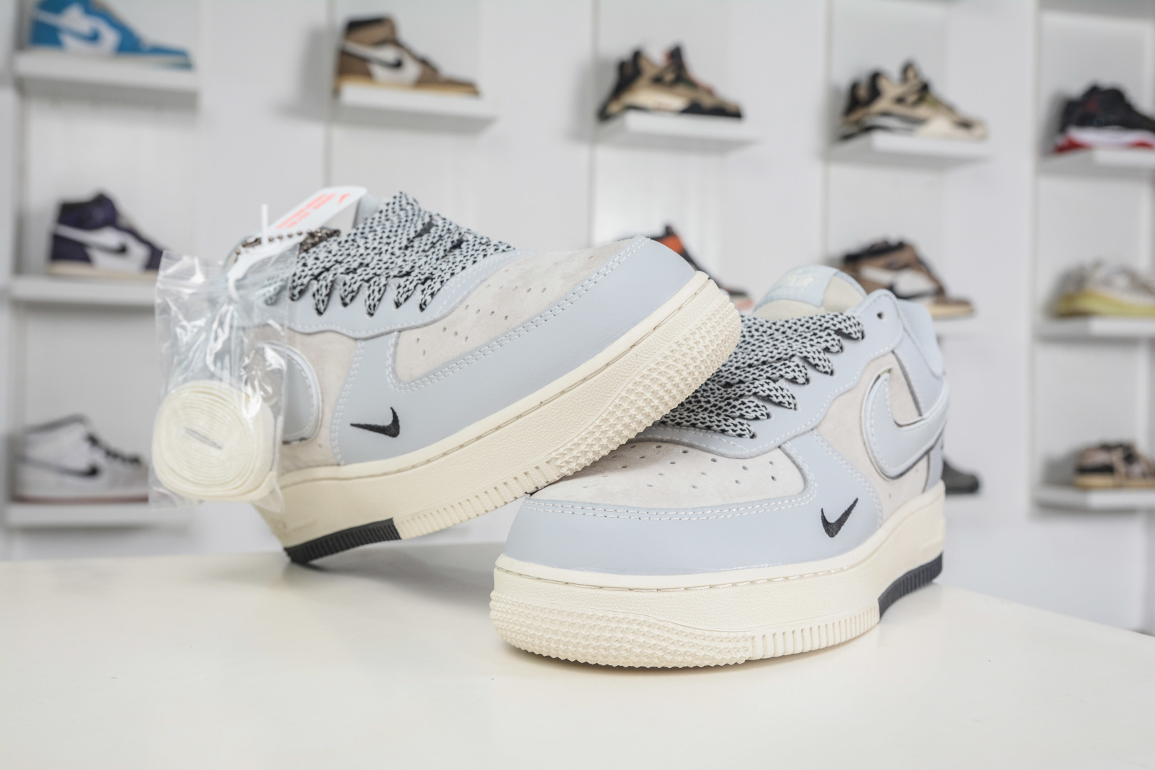 Stussy x NIke Air Force 1 斯图西联名-浅蓝灰 DN1688-818