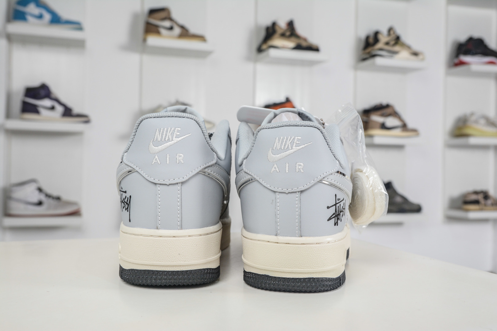 Stussy x NIke Air Force 1 斯图西联名-浅蓝灰 DN1688-818