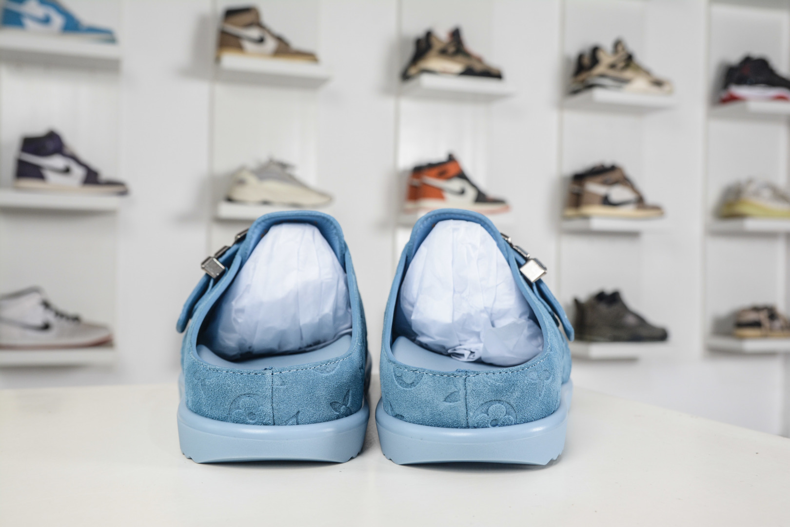 380 Lv 驴家 Easy 绒面小牛皮 勃肯半包头拖鞋-Chinese UA Cheap High Quatity Brand Clothes Bags handbags Sneakers wholesale wholesaler seller from China Factory suppliers Fashion Clothing Shoes best Quality Beautiful Price 380 Lv 驴家 Easy 绒面小牛皮 勃肯半包头拖鞋