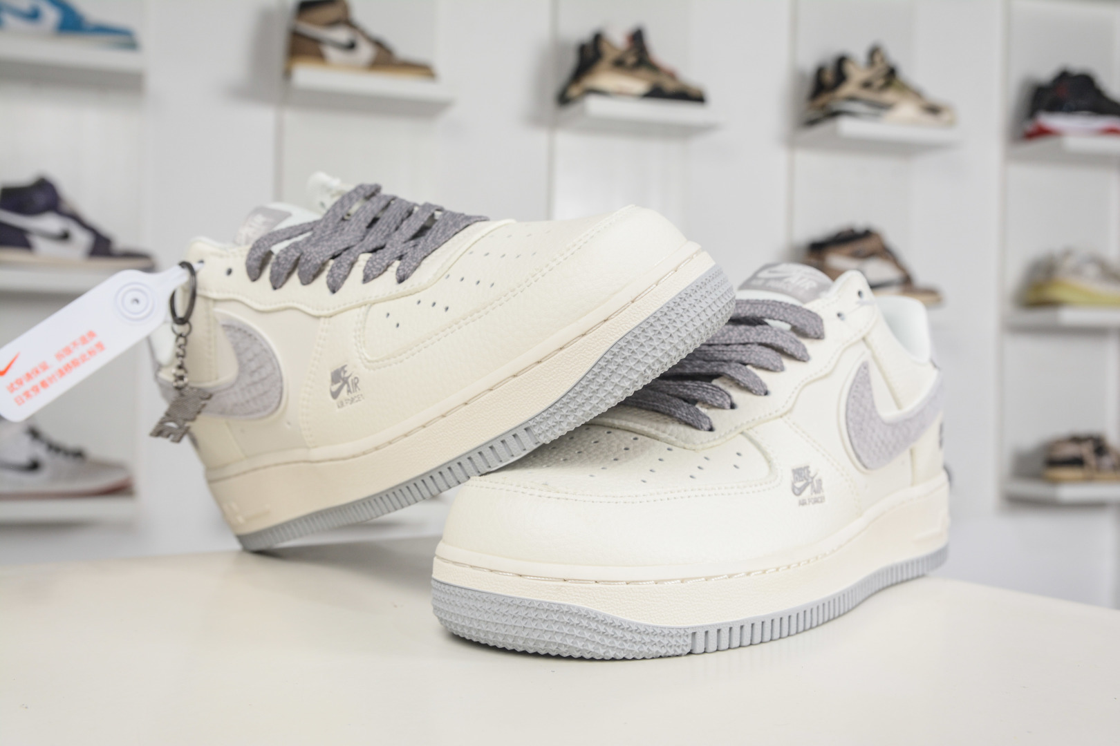 Nike Air Force 1 Low 07 米白灰 DN9688-107-Top High Quatity Cheap Sneakers Fashion Clothing Clothes Bags handbags Shoes of all Brand wholesale With The best Quality And Beautiful Price from China Factory Chinese suppliers wholesaler seller Nike Air Force 1 Low 07 米白灰 DN9688-107