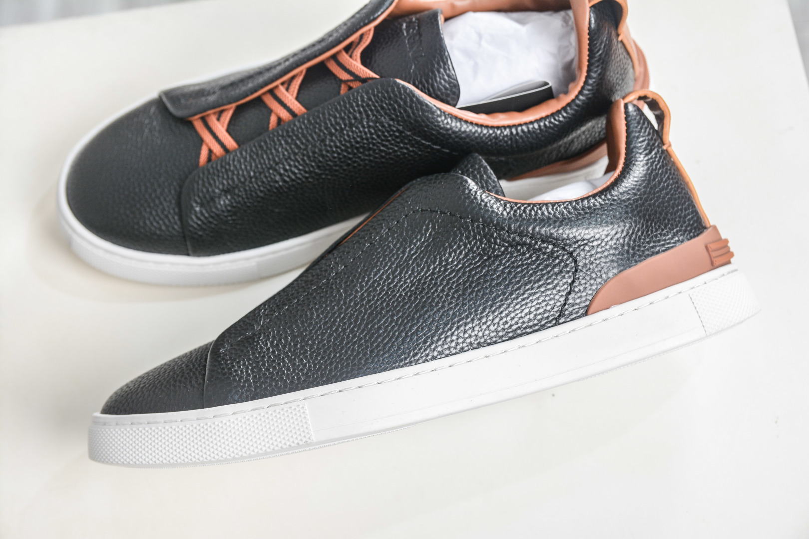 Zegna Triple Stitch 杰尼亚皮革 圆头平底 低帮低帮运动鞋-Top High Quatity Cheap Sneakers Fashion Clothing Clothes Bags handbags Shoes of all Brand wholesale With The best Quality And Beautiful Price from China Factory Chinese suppliers wholesaler seller Zegna Triple Stitch 杰尼亚皮革 圆头平底 低帮低帮运动鞋