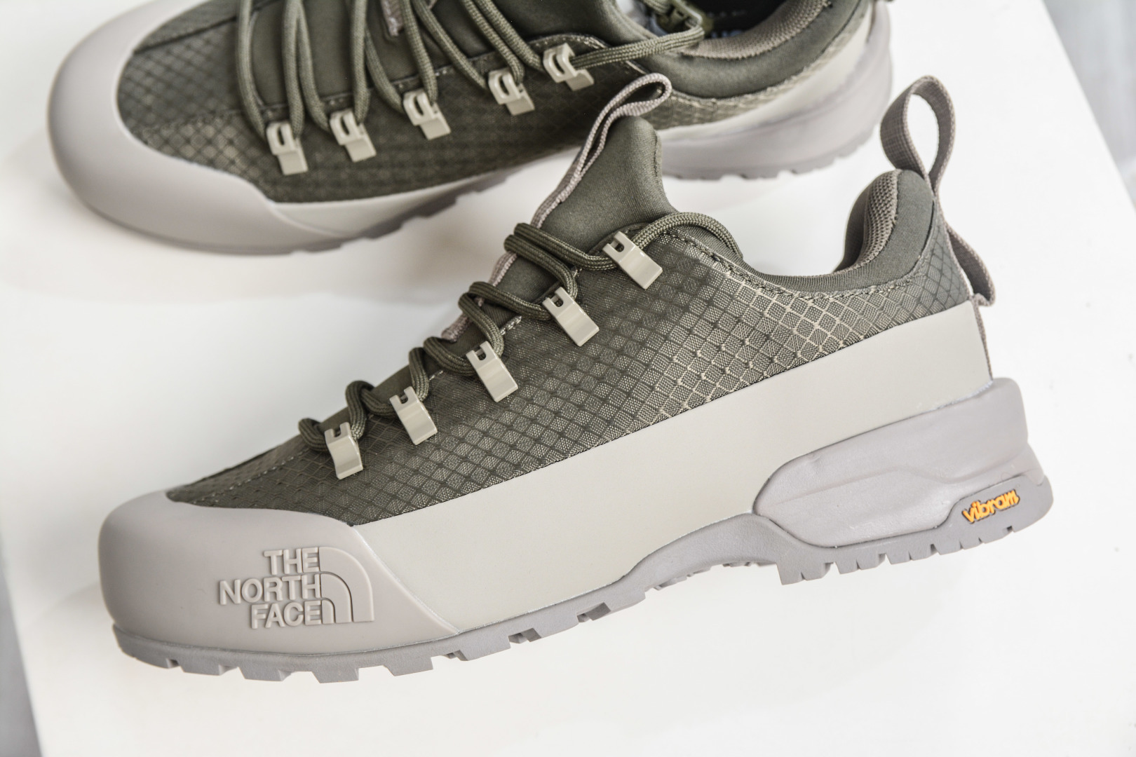 The North Face Glenclyffe 休闲百搭轻户外低帮全能徒步鞋 NS93Q75K-085-Top High Quatity Cheap Sneakers Fashion Clothing Clothes Bags handbags Shoes of all Brand wholesale With The best Quality And Beautiful Price from China Factory Chinese suppliers wholesaler seller The North Face Glenclyffe 休闲百搭轻户外低帮全能徒步鞋 NS93Q75K-085