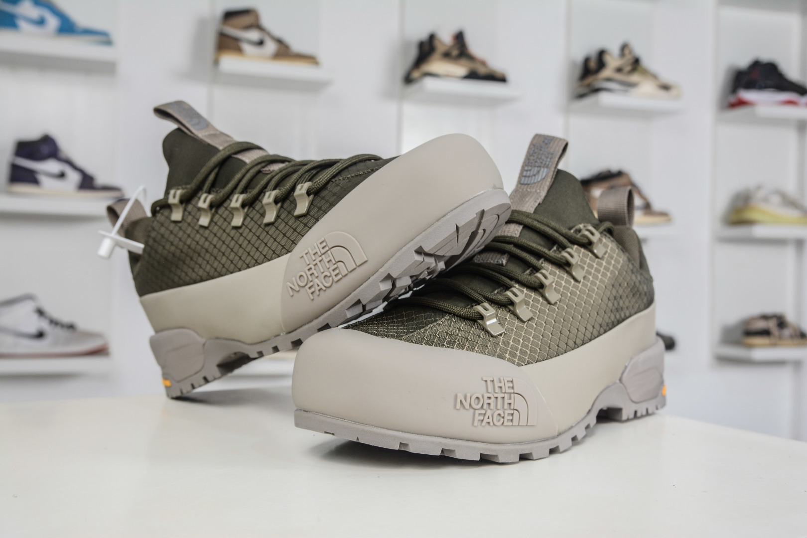 The North Face Glenclyffe 休闲百搭轻户外低帮全能徒步鞋 NS93Q75K-085-Top High Quatity Cheap Sneakers Fashion Clothing Clothes Bags handbags Shoes of all Brand wholesale With The best Quality And Beautiful Price from China Factory Chinese suppliers wholesaler seller The North Face Glenclyffe 休闲百搭轻户外低帮全能徒步鞋 NS93Q75K-085