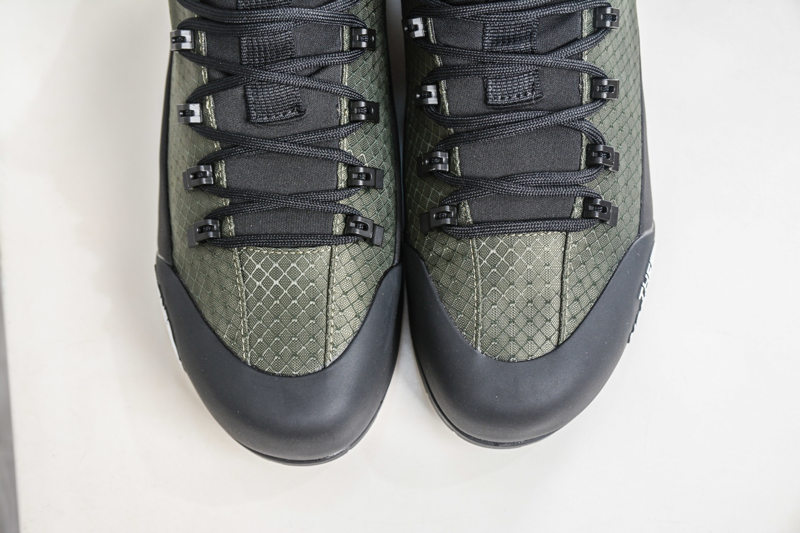 The North Face Glenclyffe 休闲百搭轻户外低帮全能徒步鞋 NF0A817BKOW-086-Top High Quatity Cheap Sneakers Fashion Clothing Clothes Bags handbags Shoes of all Brand wholesale With The best Quality And Beautiful Price from China Factory Chinese suppliers wholesaler seller The North Face Glenclyffe 休闲百搭轻户外低帮全能徒步鞋 NF0A817BKOW-086
