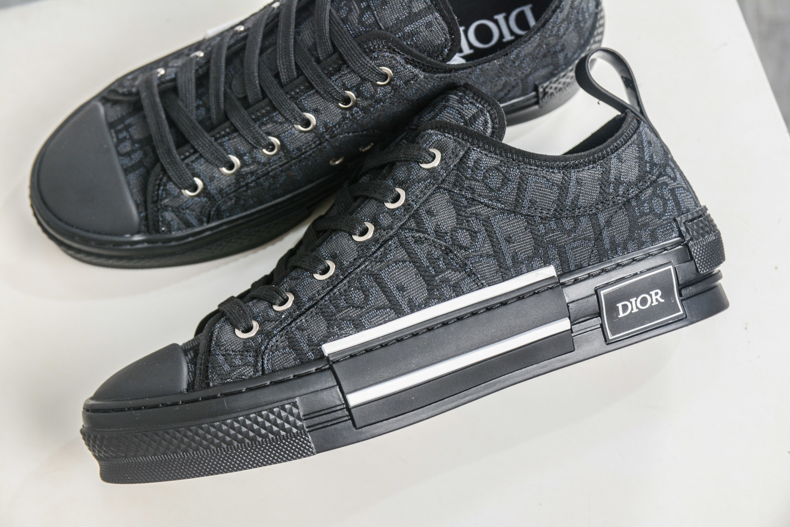 Dior B23 迪奥“CD重影”系列 3SN272ZIR1-Top High Quatity Cheap Sneakers Fashion Clothing Clothes Bags handbags Shoes of all Brand wholesale With The best Quality And Beautiful Price from China Factory Chinese suppliers wholesaler seller Dior B23 迪奥“CD重影”系列 3SN272ZIR1