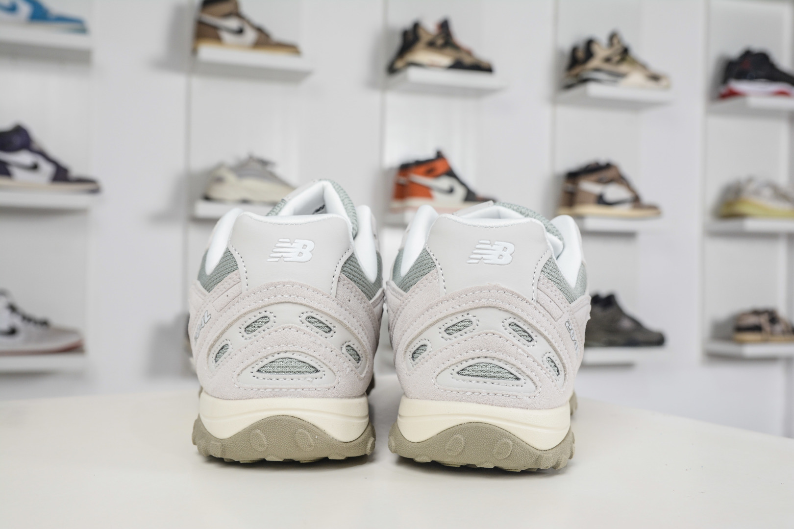 New Balance 新百伦204 系列 复古休闲运动百搭老爹跑步鞋 U204L6A6-E-Top High Quatity Cheap Sneakers Fashion Clothing Clothes Bags handbags Shoes of all Brand wholesale With The best Quality And Beautiful Price from China Factory Chinese suppliers wholesaler seller New Balance 新百伦204 系列 复古休闲运动百搭老爹跑步鞋 U204L6A6-E