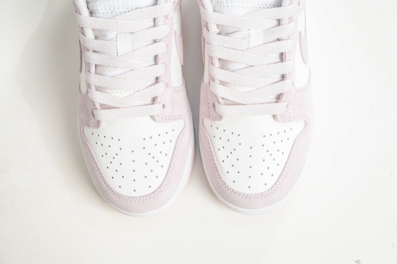 NK Dunk Low 白粉 IO4244-100-Top High Quatity Cheap Sneakers Fashion Clothing Clothes Bags handbags Shoes of all Brand wholesale With The best Quality And Beautiful Price from China Factory Chinese suppliers wholesaler seller NK Dunk Low 白粉 IO4244-100
