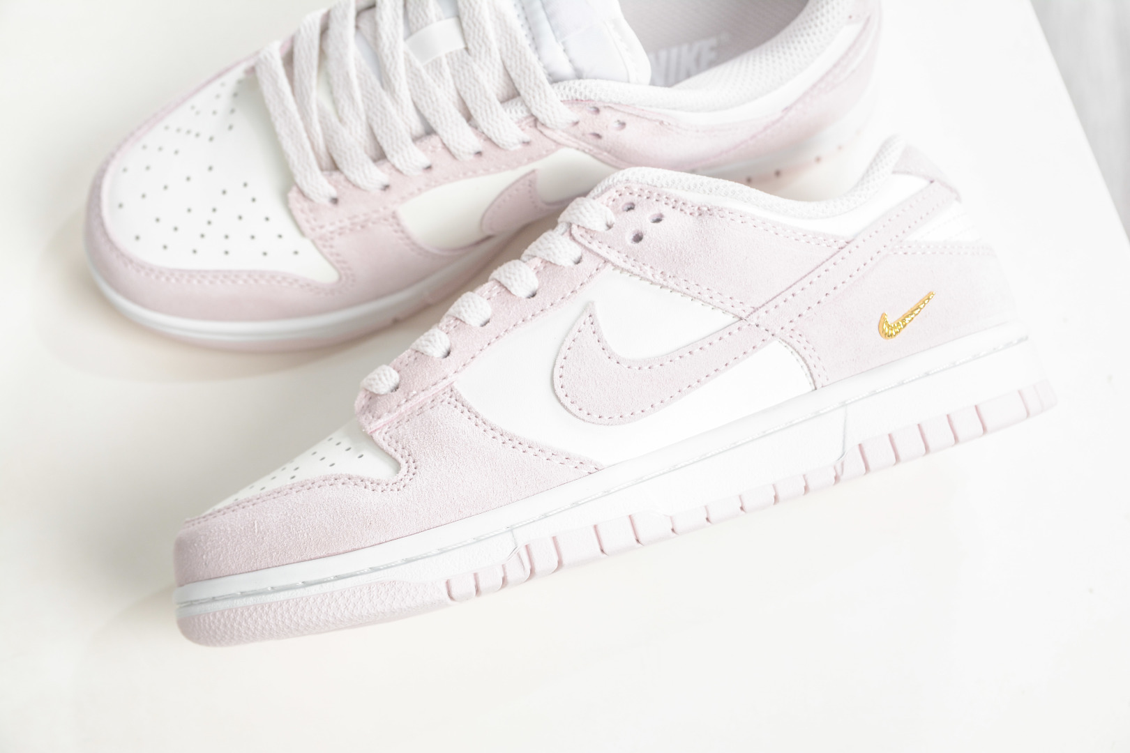 NK Dunk Low 白粉 IO4244-100-Top High Quatity Cheap Sneakers Fashion Clothing Clothes Bags handbags Shoes of all Brand wholesale With The best Quality And Beautiful Price from China Factory Chinese suppliers wholesaler seller NK Dunk Low 白粉 IO4244-100