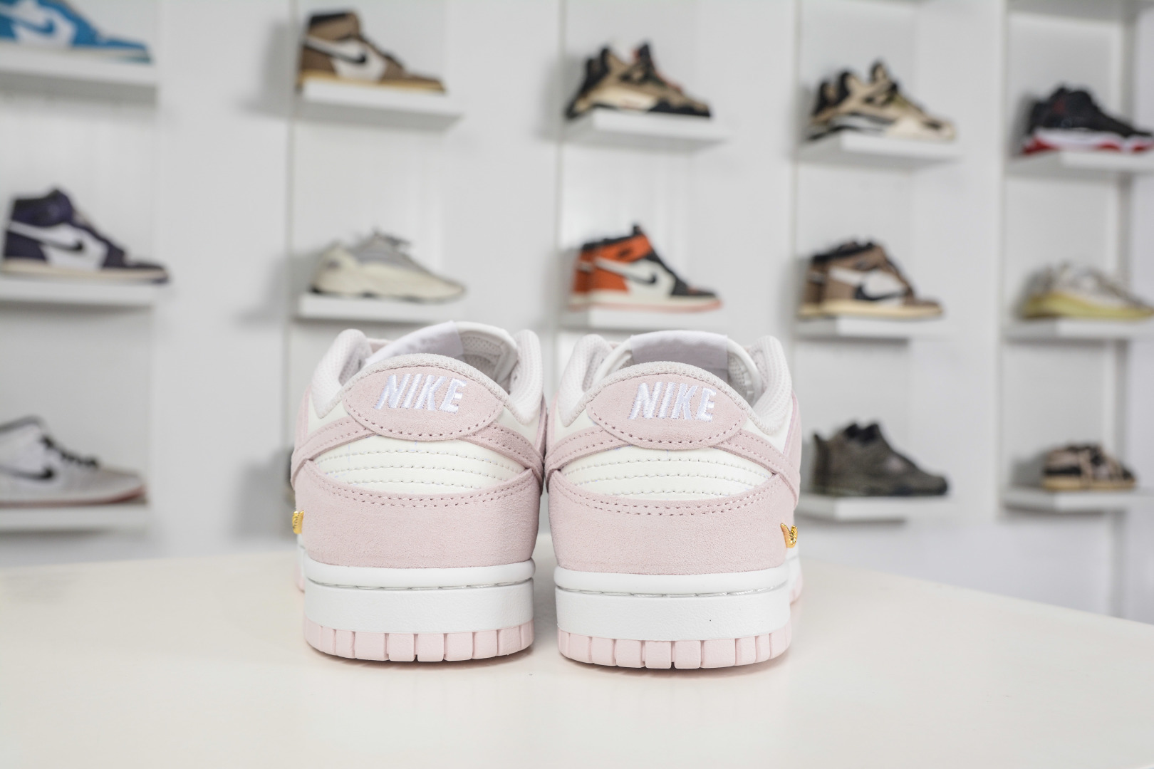 NK Dunk Low 白粉 IO4244-100-Top High Quatity Cheap Sneakers Fashion Clothing Clothes Bags handbags Shoes of all Brand wholesale With The best Quality And Beautiful Price from China Factory Chinese suppliers wholesaler seller NK Dunk Low 白粉 IO4244-100