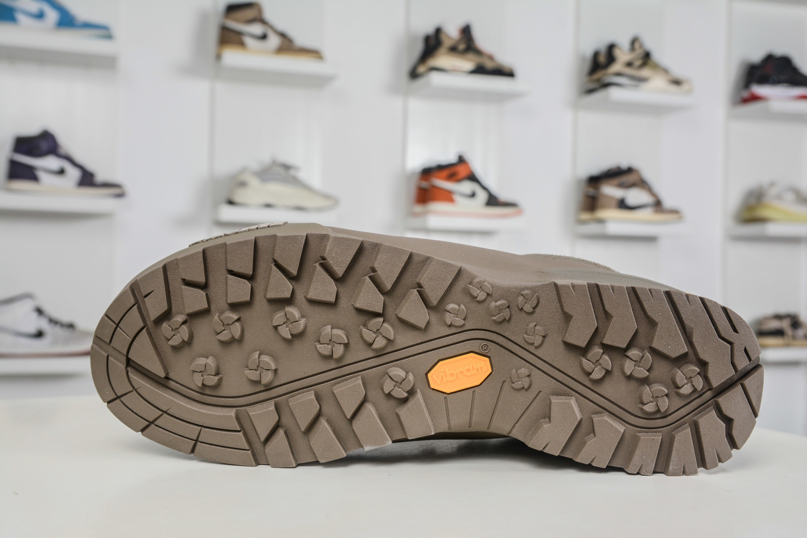 The North Face Glenclyffe 休闲百搭轻户外低帮全能徒步鞋 NF0A817BC89-Top High Quatity Cheap Sneakers Fashion Clothing Clothes Bags handbags Shoes of all Brand wholesale With The best Quality And Beautiful Price from China Factory Chinese suppliers wholesaler seller The North Face Glenclyffe 休闲百搭轻户外低帮全能徒步鞋 NF0A817BC89