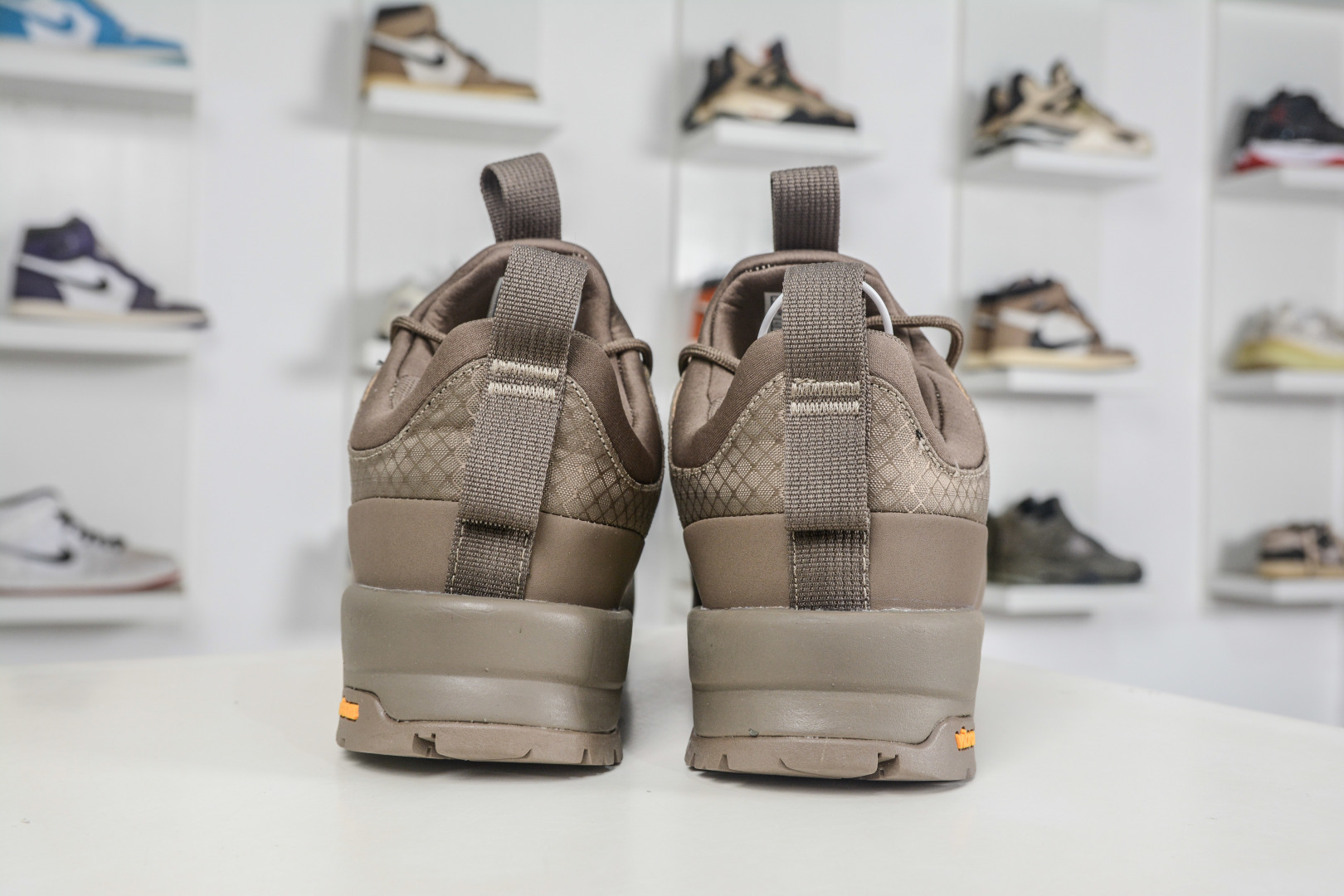 The North Face Glenclyffe 休闲百搭轻户外低帮全能徒步鞋 NF0A817BC89-Top High Quatity Cheap Sneakers Fashion Clothing Clothes Bags handbags Shoes of all Brand wholesale With The best Quality And Beautiful Price from China Factory Chinese suppliers wholesaler seller The North Face Glenclyffe 休闲百搭轻户外低帮全能徒步鞋 NF0A817BC89