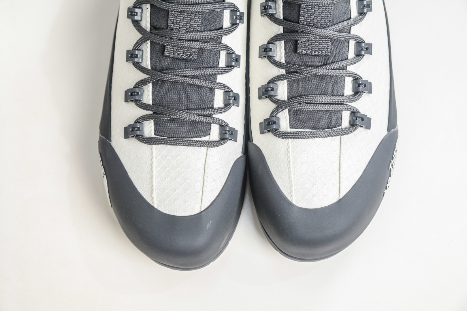 The North Face Glenclyffe 休闲百搭轻户外低帮全能徒步鞋 NF0A817BCO0-085-Top High Quatity Cheap Sneakers Fashion Clothing Clothes Bags handbags Shoes of all Brand wholesale With The best Quality And Beautiful Price from China Factory Chinese suppliers wholesaler seller The North Face Glenclyffe 休闲百搭轻户外低帮全能徒步鞋 NF0A817BCO0-085